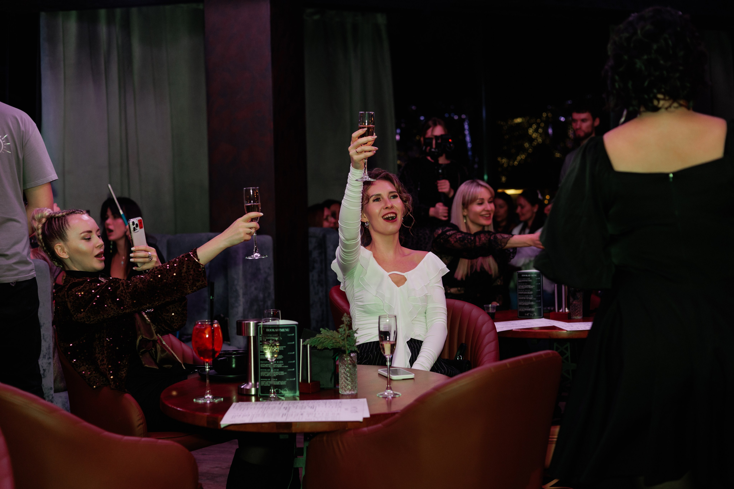 Репортаж Mona. Фотограф Саратов Анастасия