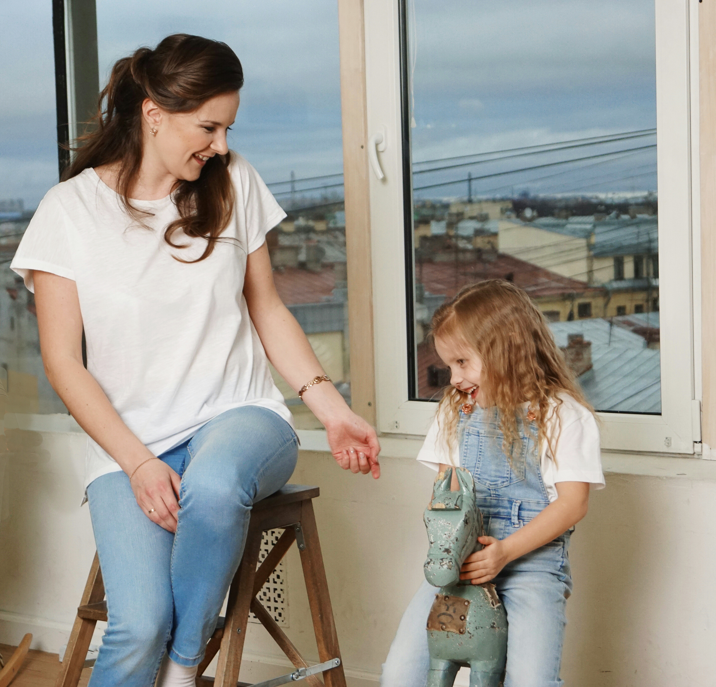 Семейная студийная съёмка. Фотограф Барт Полина. Снимаю в Санкт-Петербурге, Москве, Приозерске