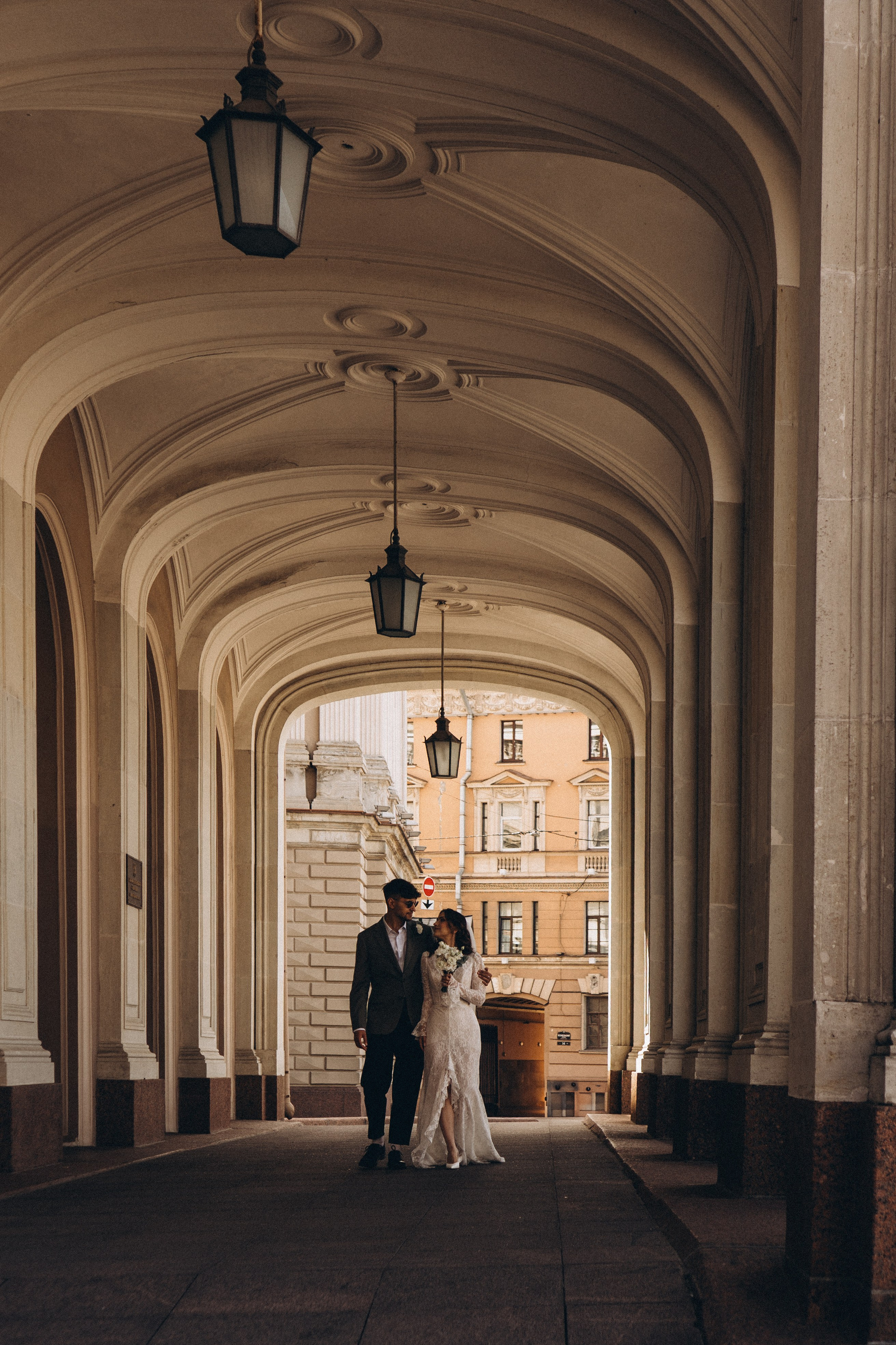 СВАДЕБНАЯ ПРОГУЛКА ВОЗЕ ИСАИКЕВСКОГО СОБОРА АСТОРИИ И ЗАКОНОДАЛЕТНОГО СОБРАНИЯ. Профессиональный фотограф, Санкт-Петербург — Виктория Богомолова