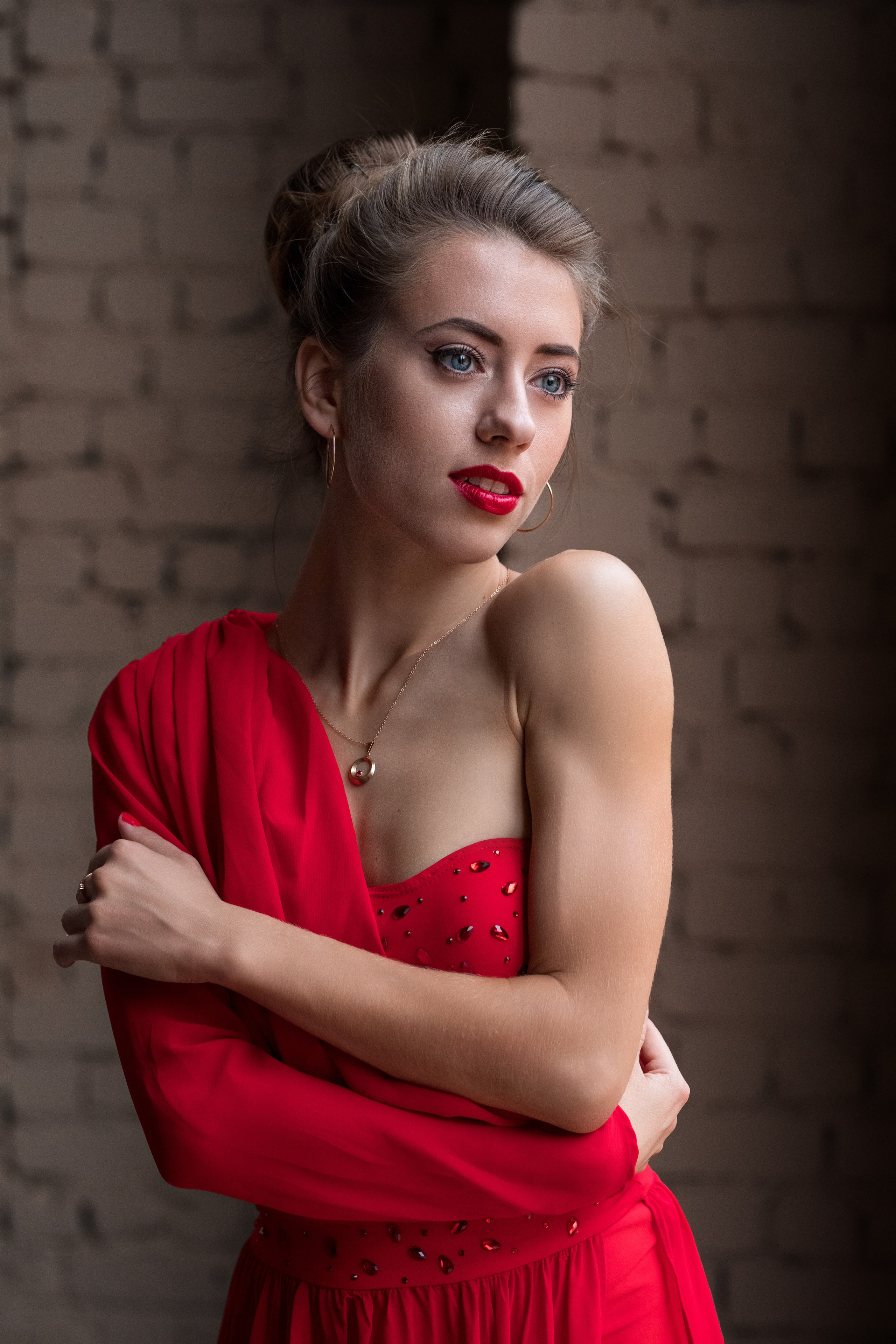 Фотосет с Викторией в интерьерной фотостудии 12.24 в Воронеже для «себя»