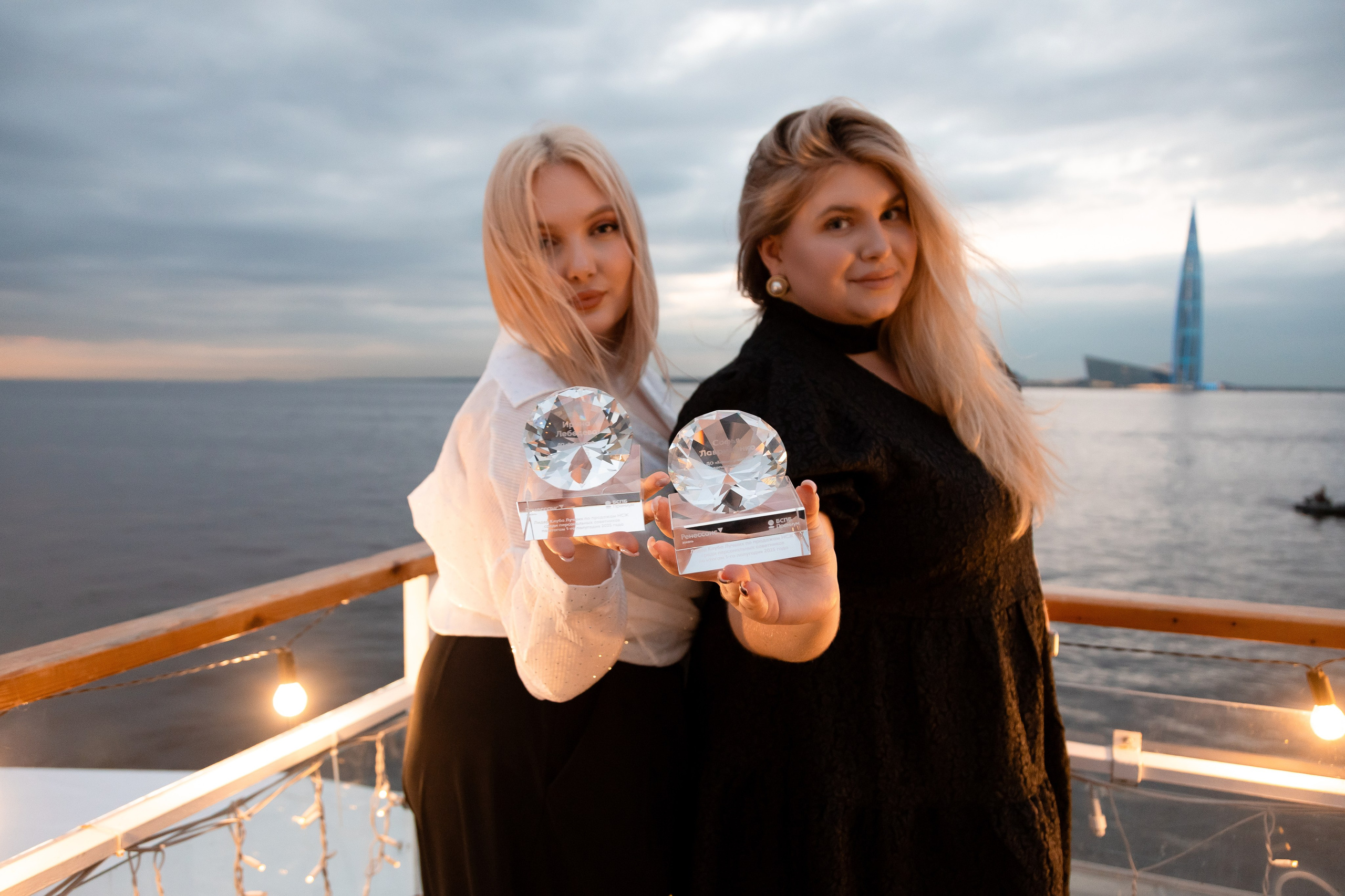 На воде. Главная