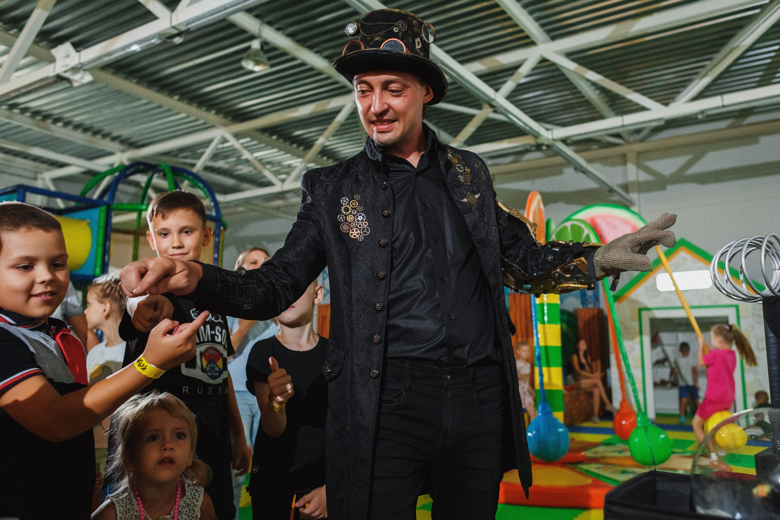 Волшебные моменты: детский праздник в игровой Клумба, Таганрог. Свадебный и семейный фотограф в Таганроге Бакарюк Антон