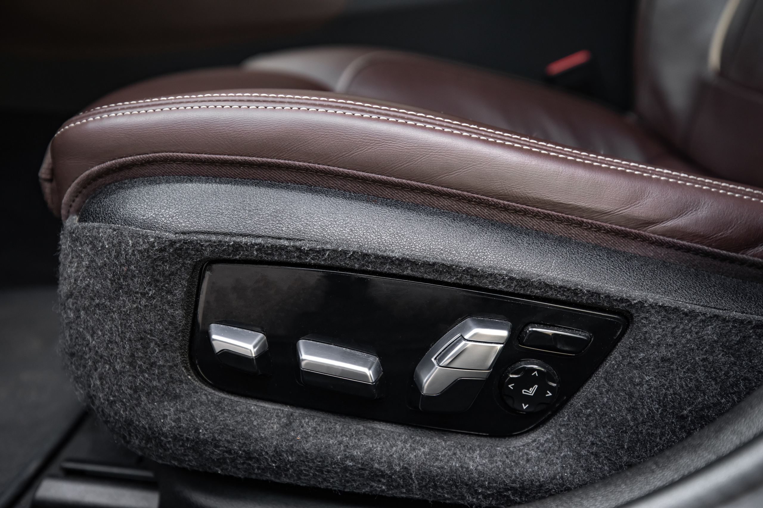 BMW 5. Автомобильный фотограф в Москве Андрей Емельянов