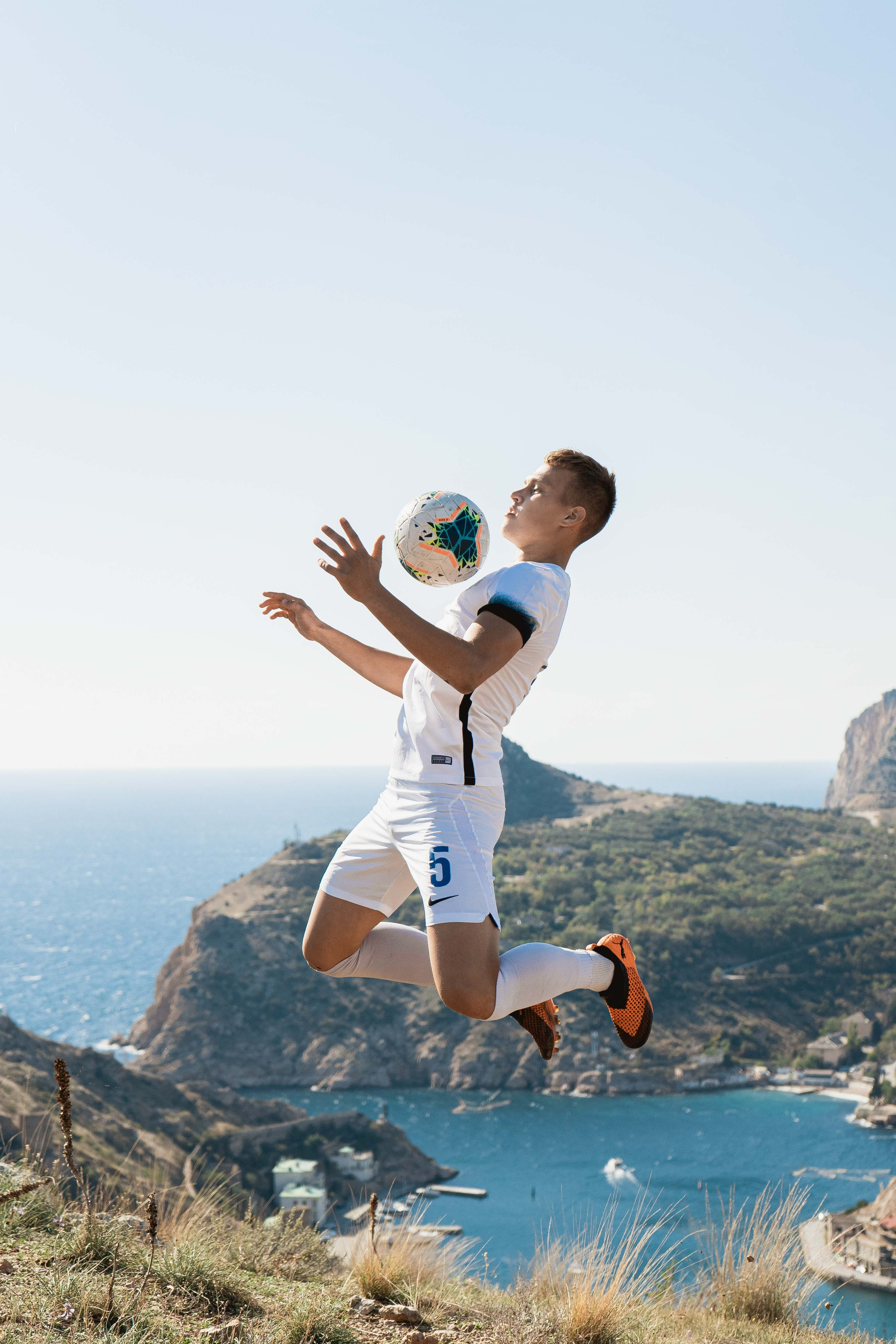 Фотосъёмка для Бизнеса на Пхукете – контент для продвижения, рекламы и маркетинга. Ян Долматов — фотограф, видеограф и продюсер на Пхукете, Таиланд