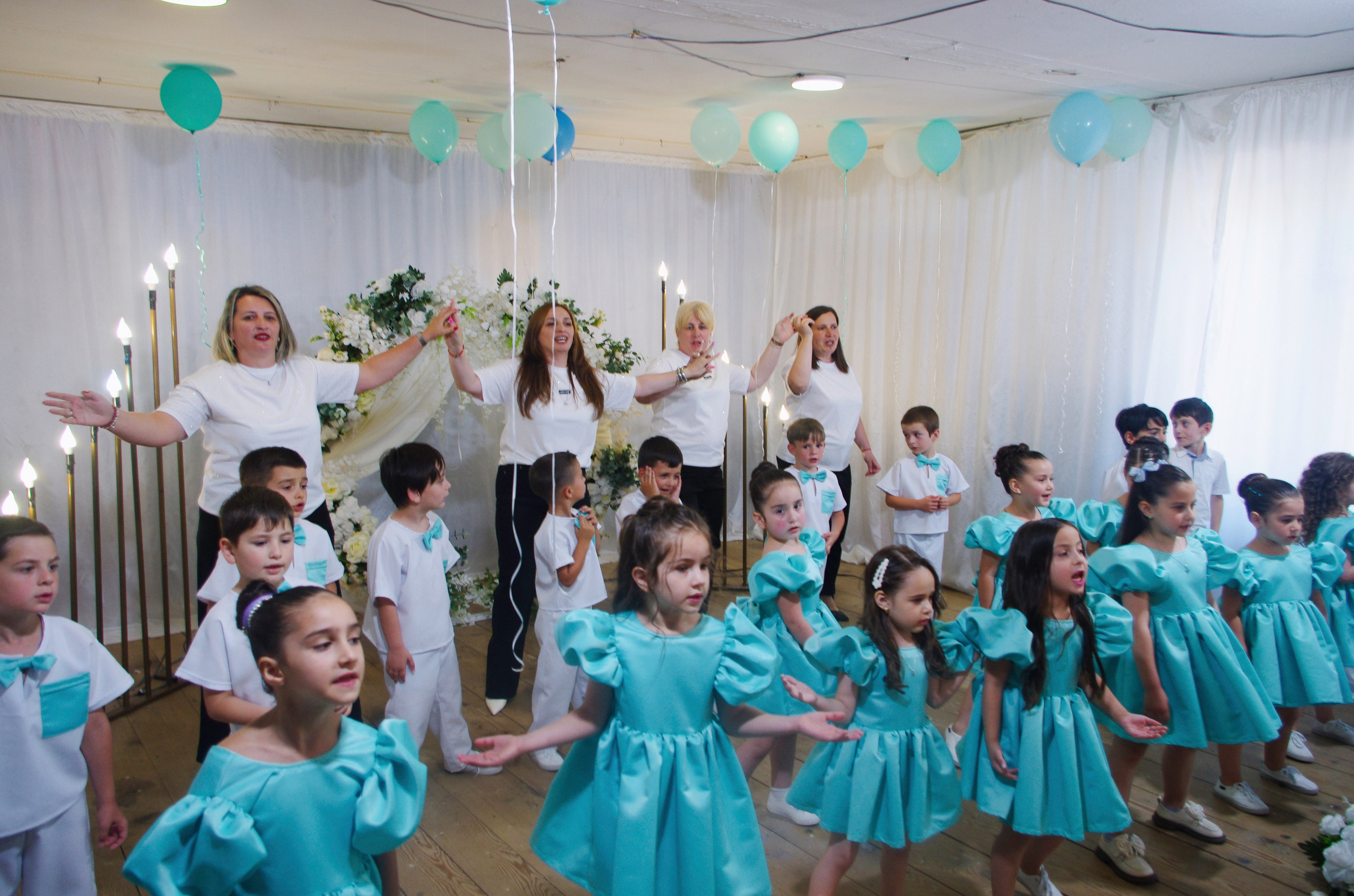 В детском саду. Портретный фотограф Денис Милютин