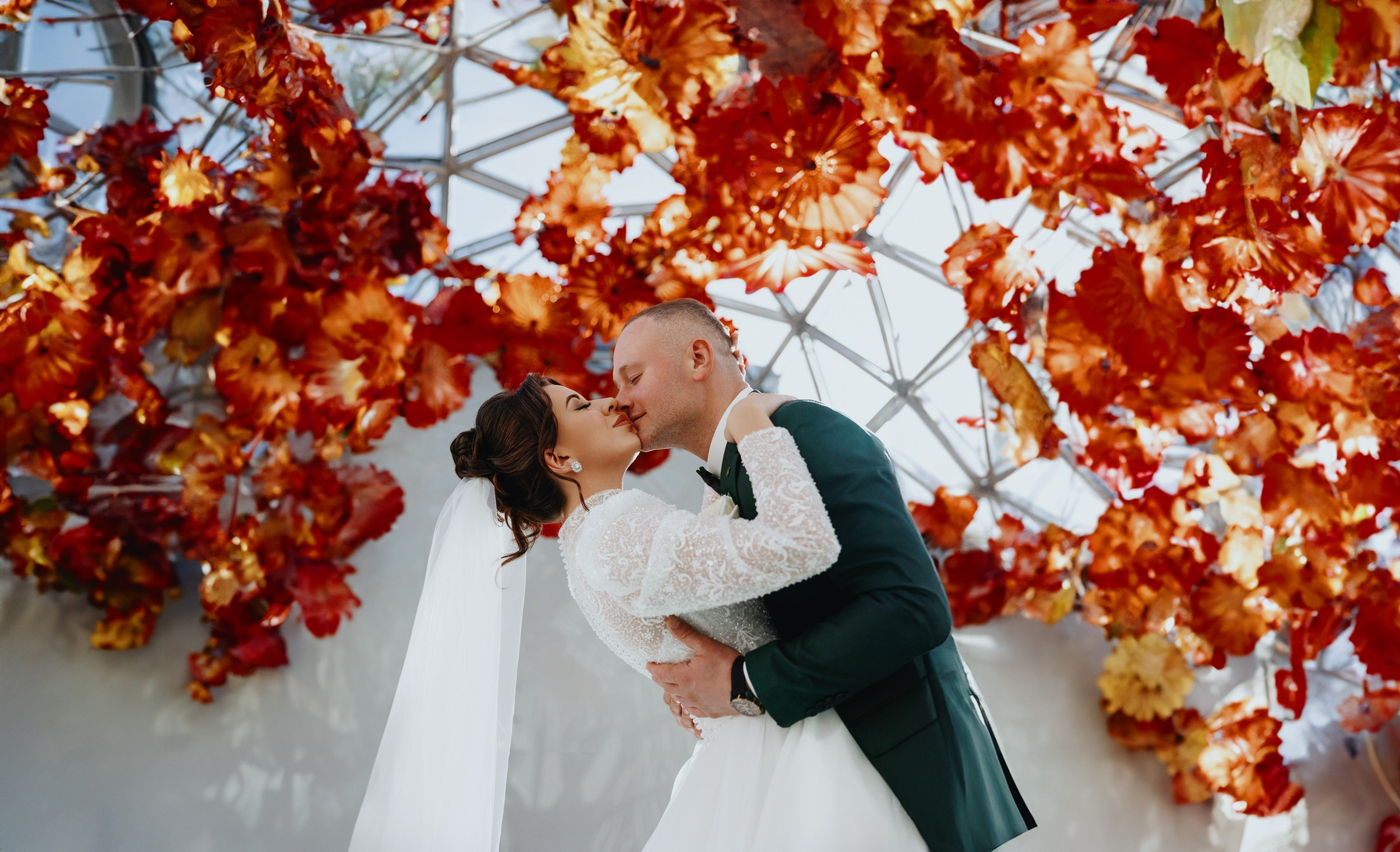 На случай дождя. Свадебный фотограф в Санкт-Петербурге Рябикин Александр , занимаюсь св