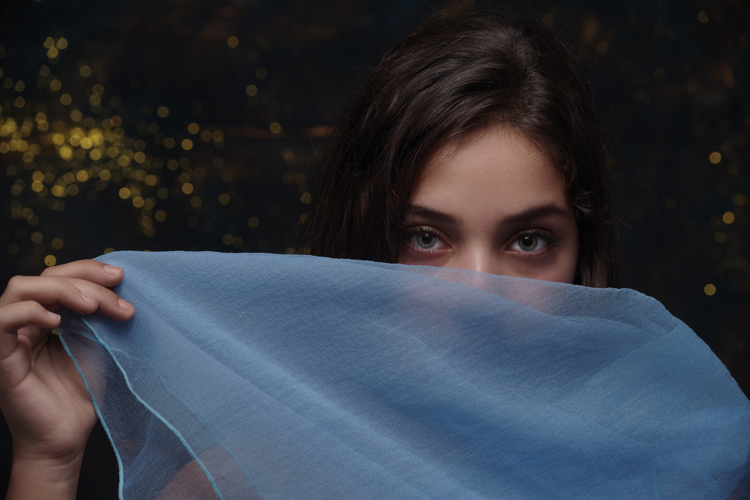 Наша фотостудия в салоне платьев. Портретный фотограф Денис Милютин