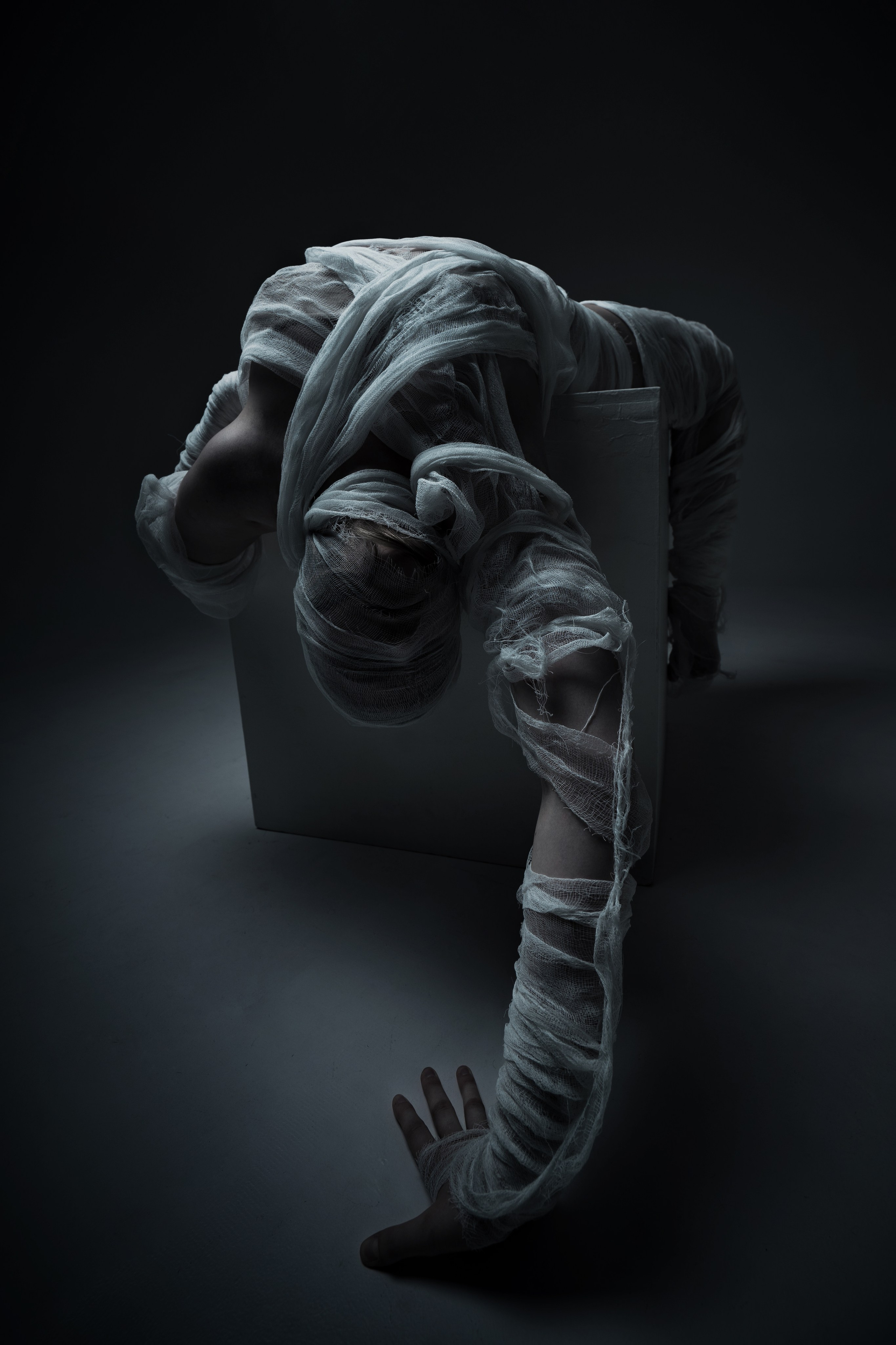 Соня мумия. Паша Страхов — фотограф