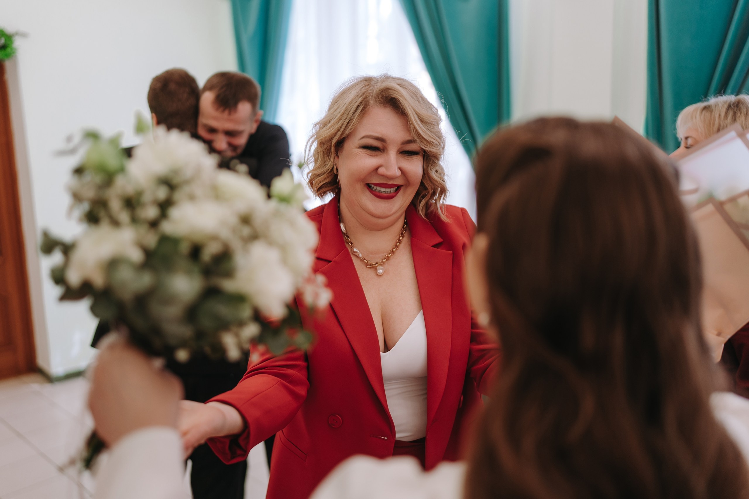 Регистрация в ЗАГСе и фотосессия Артёма и Дианы — Уфа, май 2025! ЗАГС Орджоникидзевского района