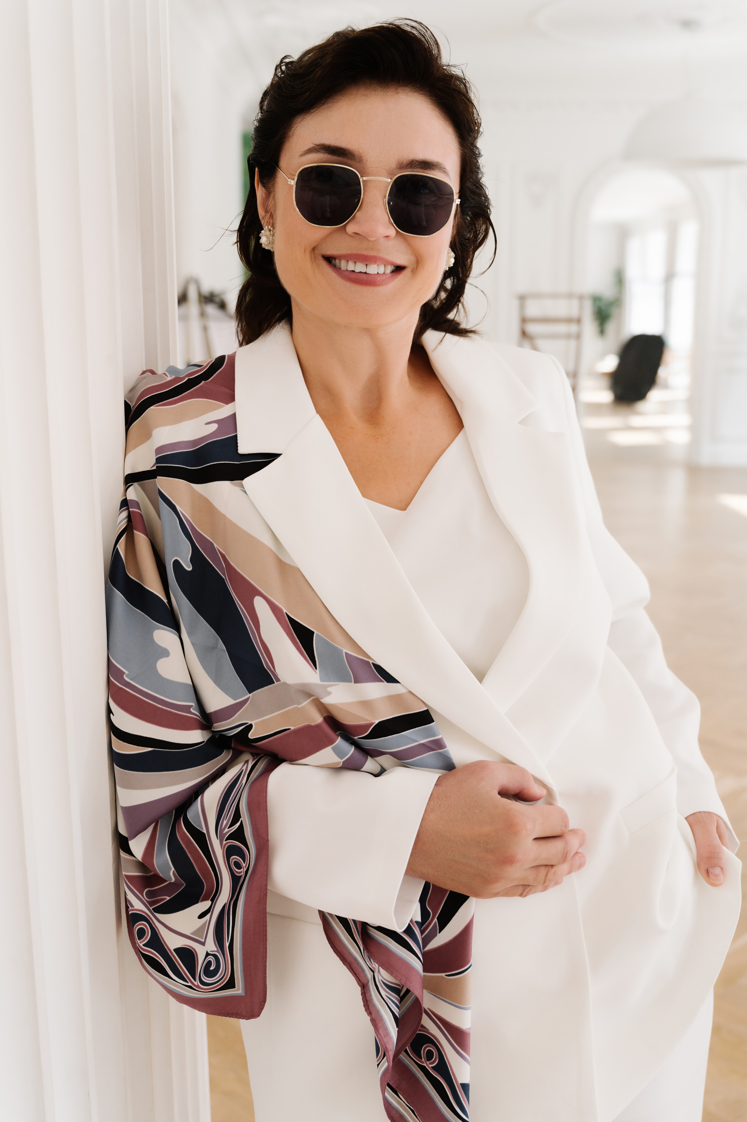 Марина семьей. Профессиональный фотограф беременности в СПБ. Стильные фотосессии беременности в стиле минимализм и классическая фотография