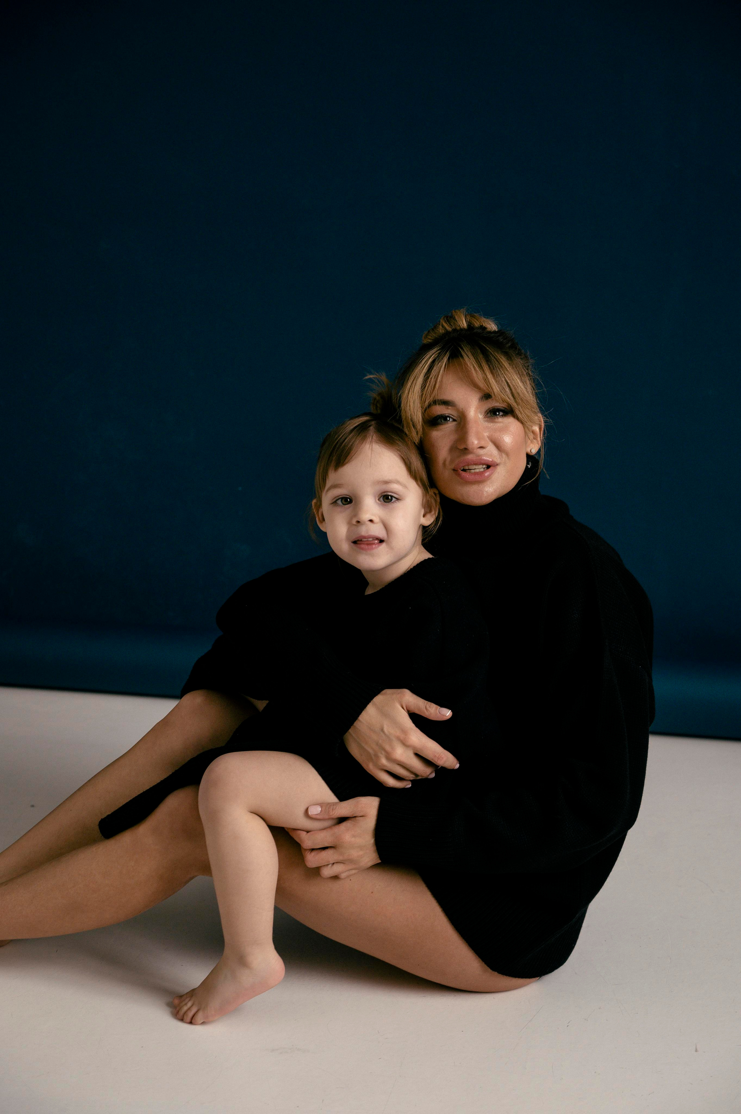 Анастасия. Профессиональный фотограф беременности в СПБ. Стильные фотосессии беременности в стиле минимализм и классическая фотография