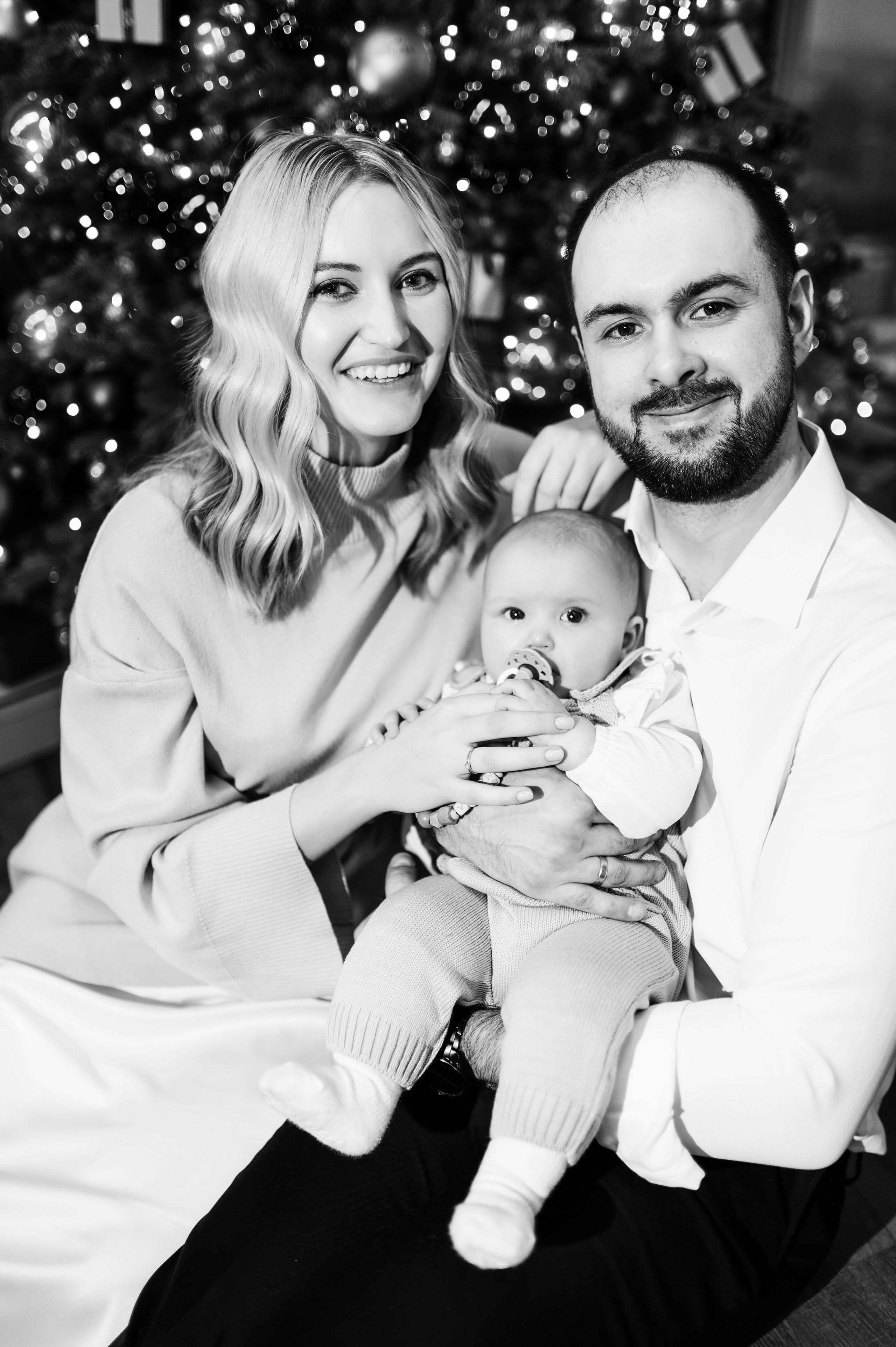 Карина. Профессиональный фотограф беременности в СПБ. Стильные фотосессии беременности в стиле минимализм и классическая фотография