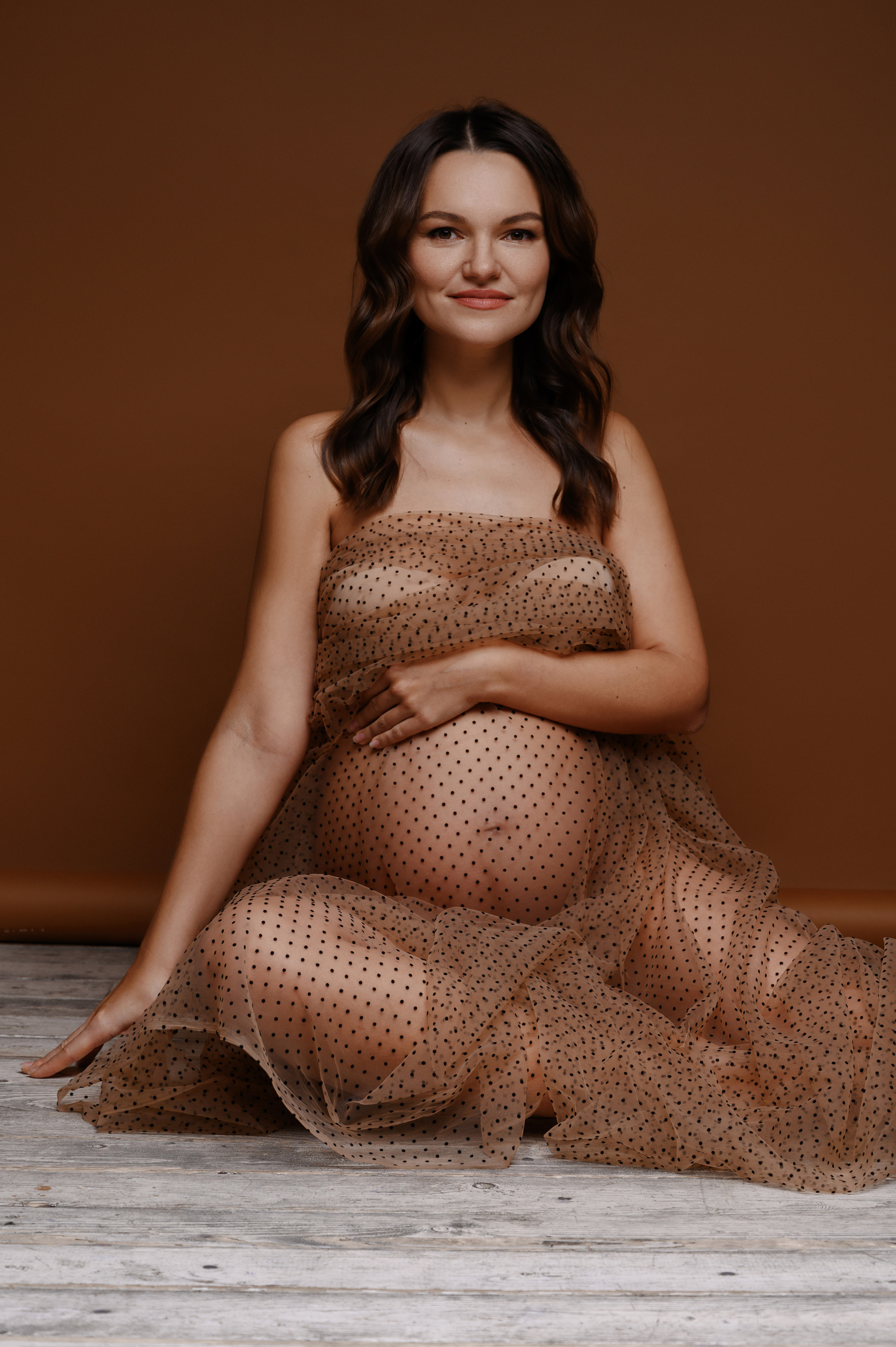 Юлия. Профессиональный фотограф беременности в СПБ. Стильные фотосессии беременности в стиле минимализм и классическая фотография