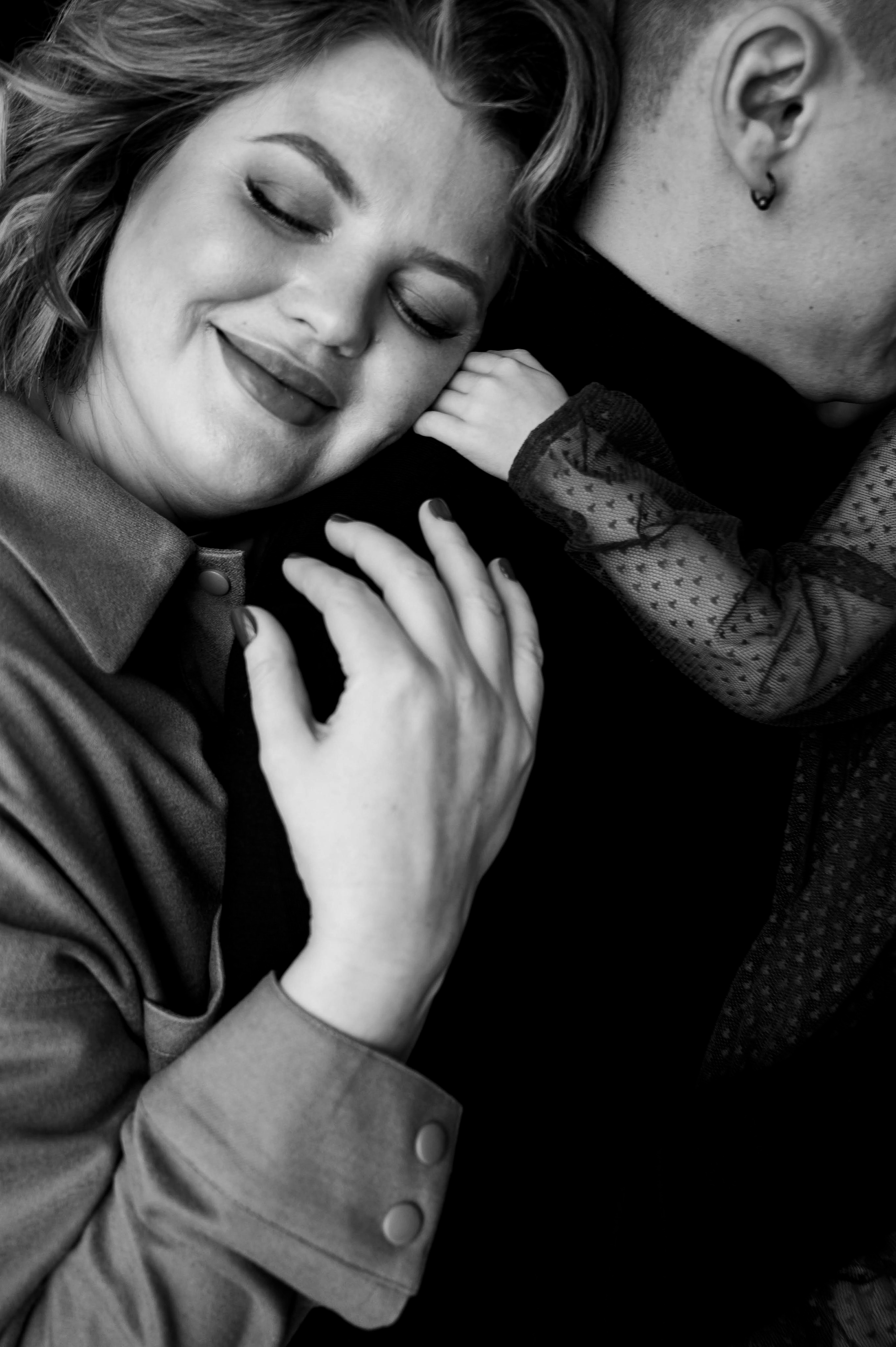 Виктория. Профессиональный фотограф беременности в СПБ. Стильные фотосессии беременности в стиле минимализм и классическая фотография