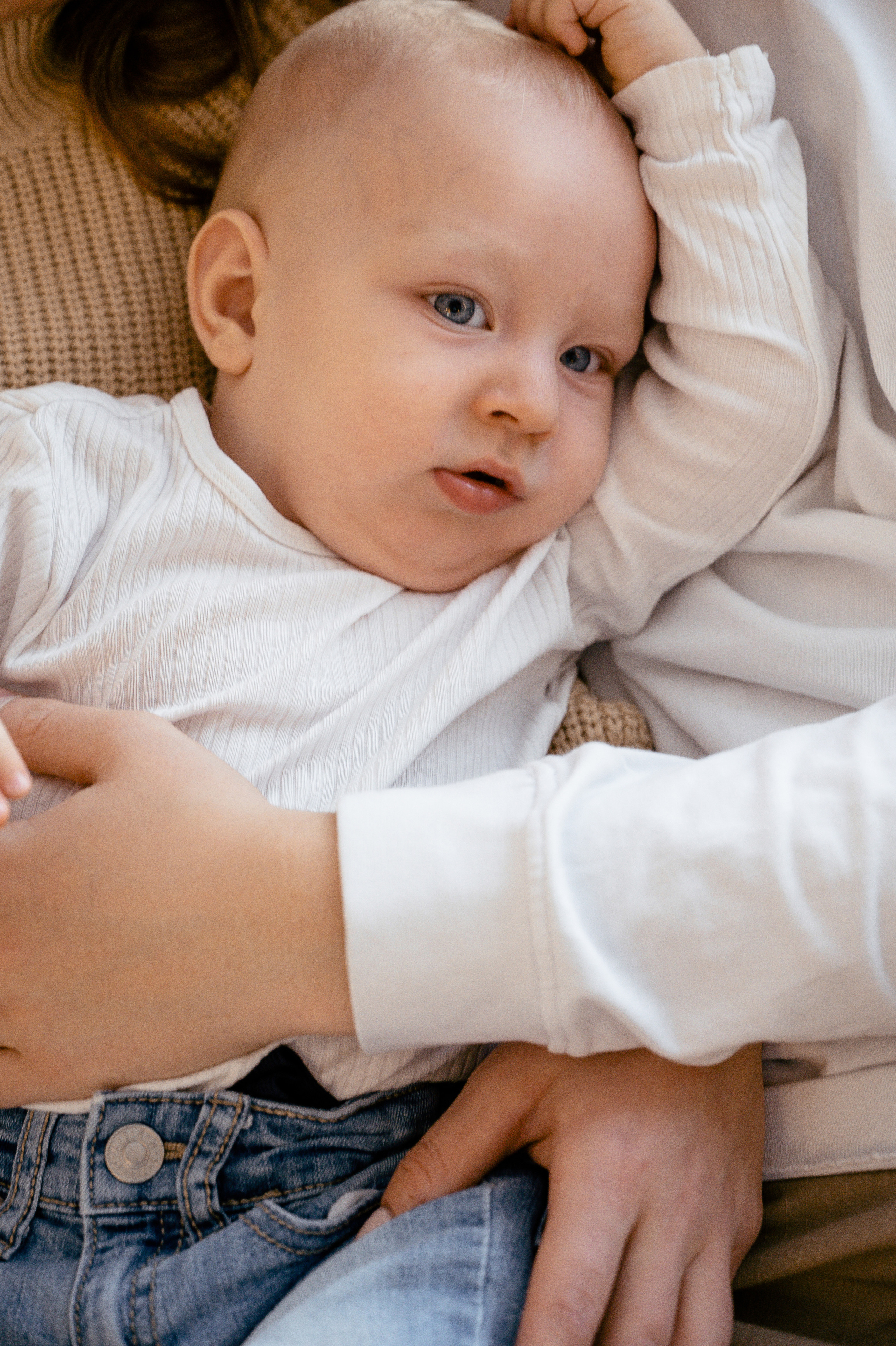 Ольга. Профессиональный фотограф беременности в СПБ. Стильные фотосессии беременности в стиле минимализм и классическая фотография