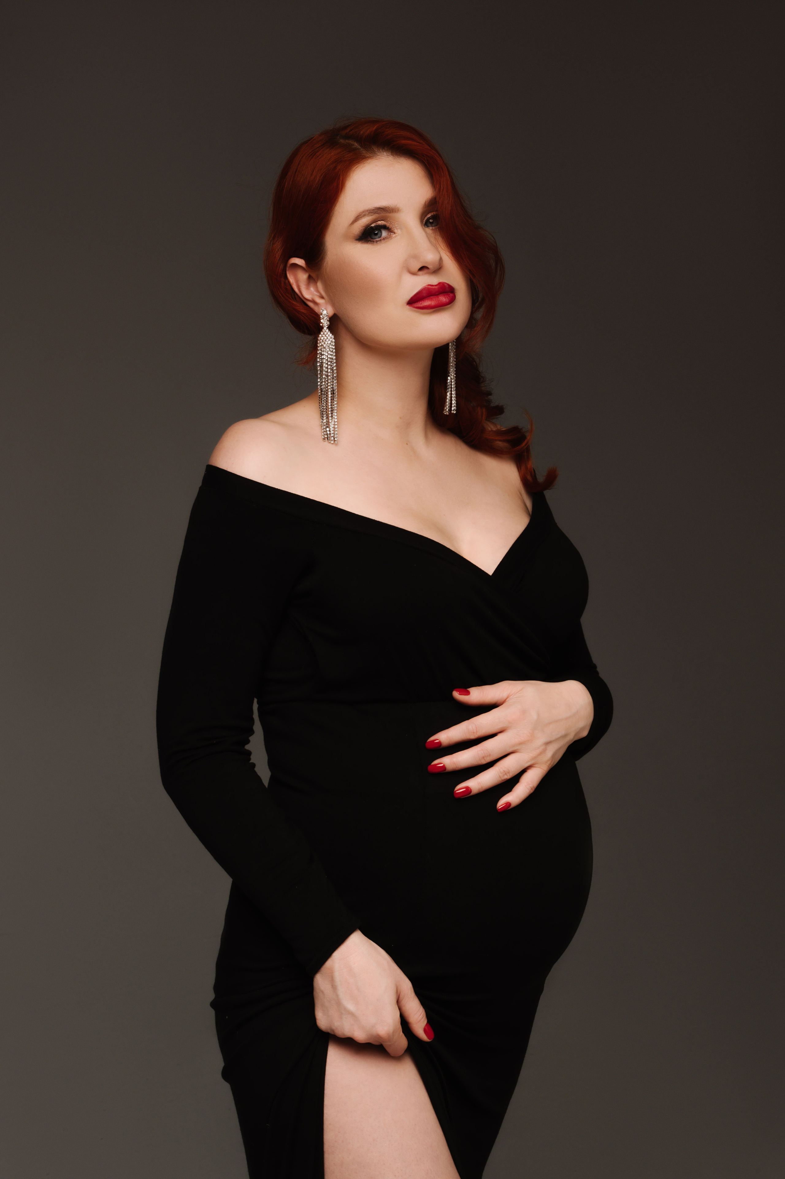 Альбина, фотосессия беременных. Профессиональный фотограф беременности в СПБ. Стильные фотосессии беременности в стиле минимализм и классическая фотография