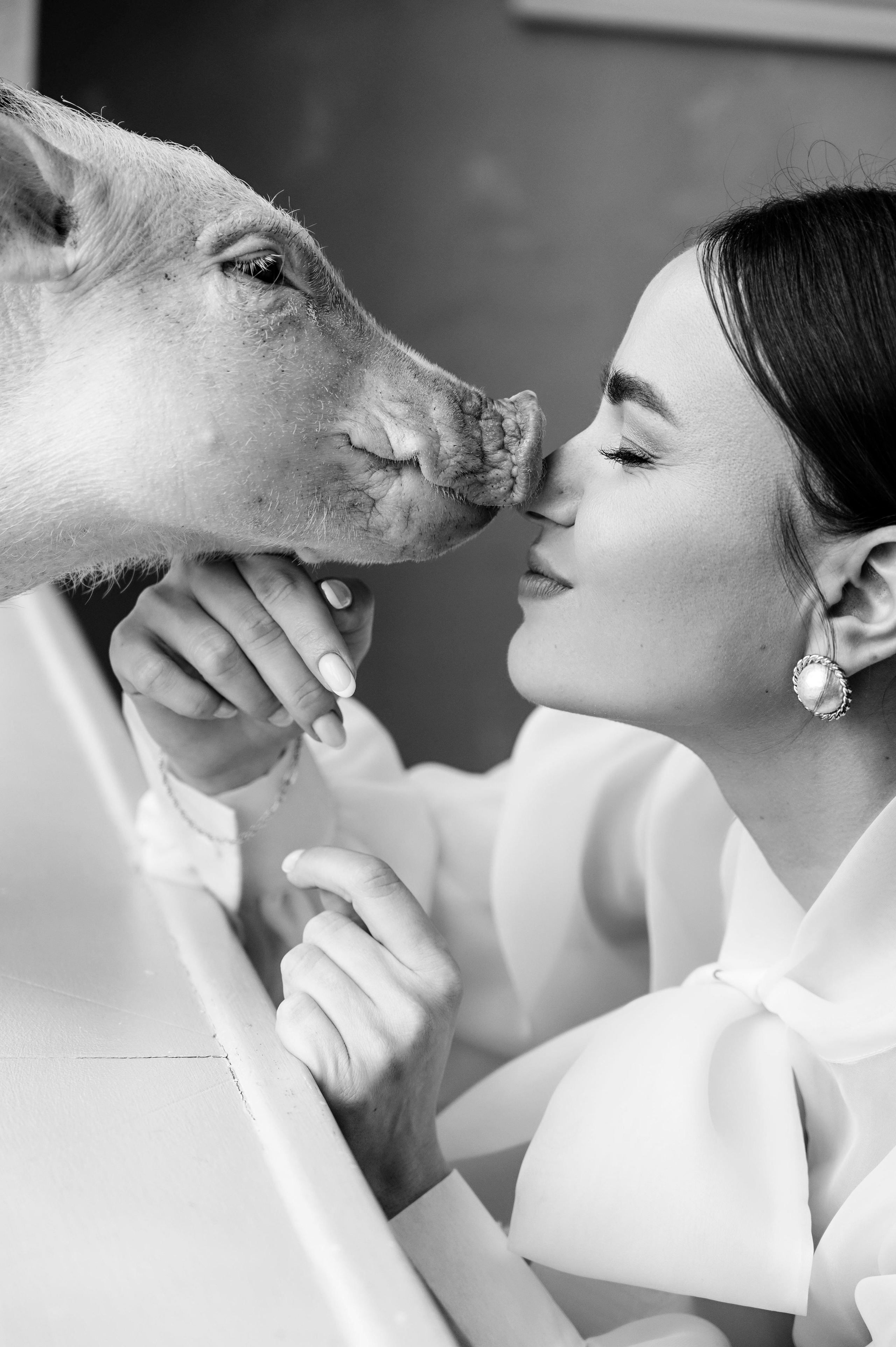 Валерия. Профессиональный фотограф беременности в СПБ. Стильные фотосессии беременности в стиле минимализм и классическая фотография