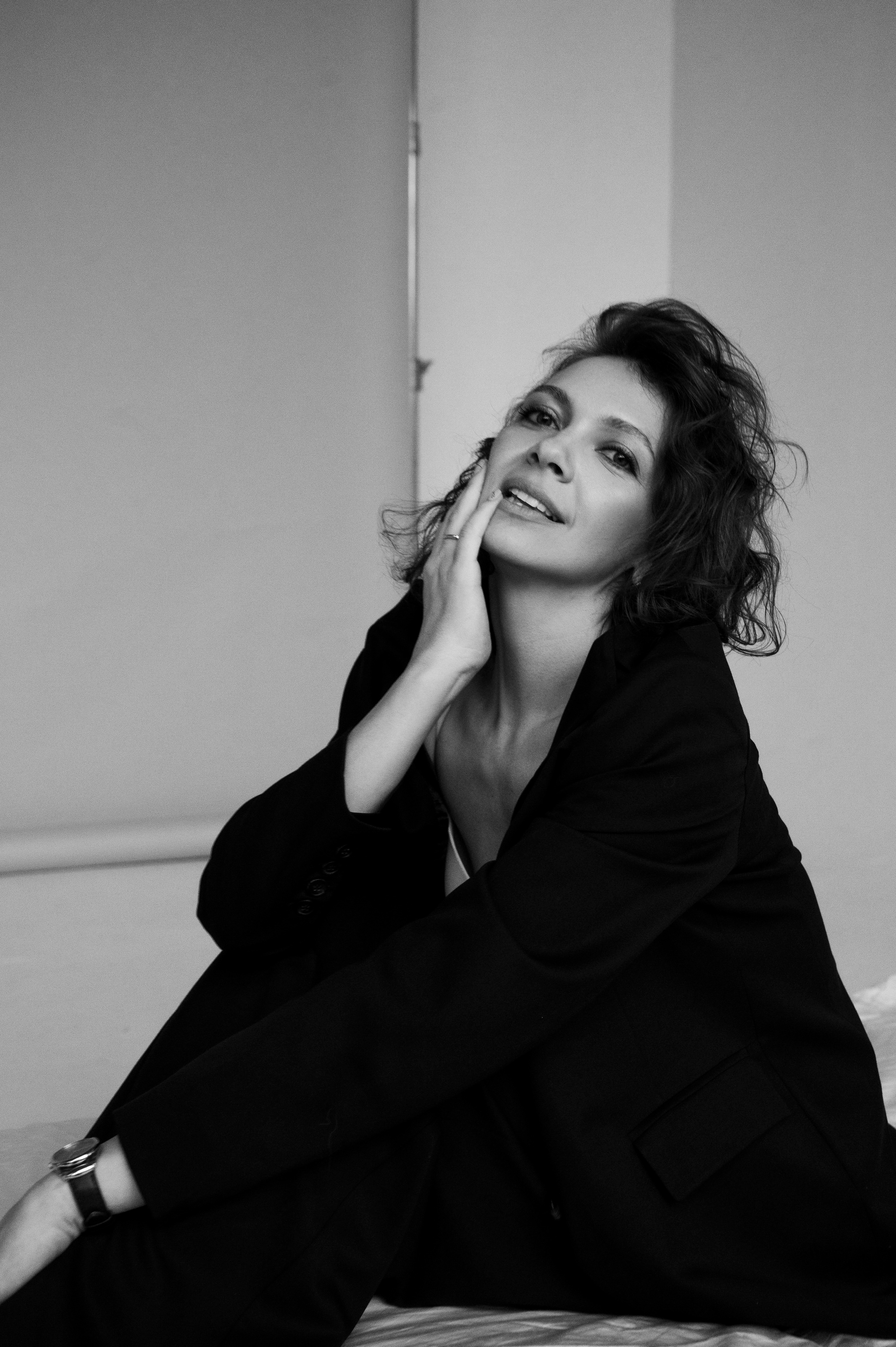 Дарья. Профессиональный фотограф беременности в СПБ. Стильные фотосессии беременности в стиле минимализм и классическая фотография