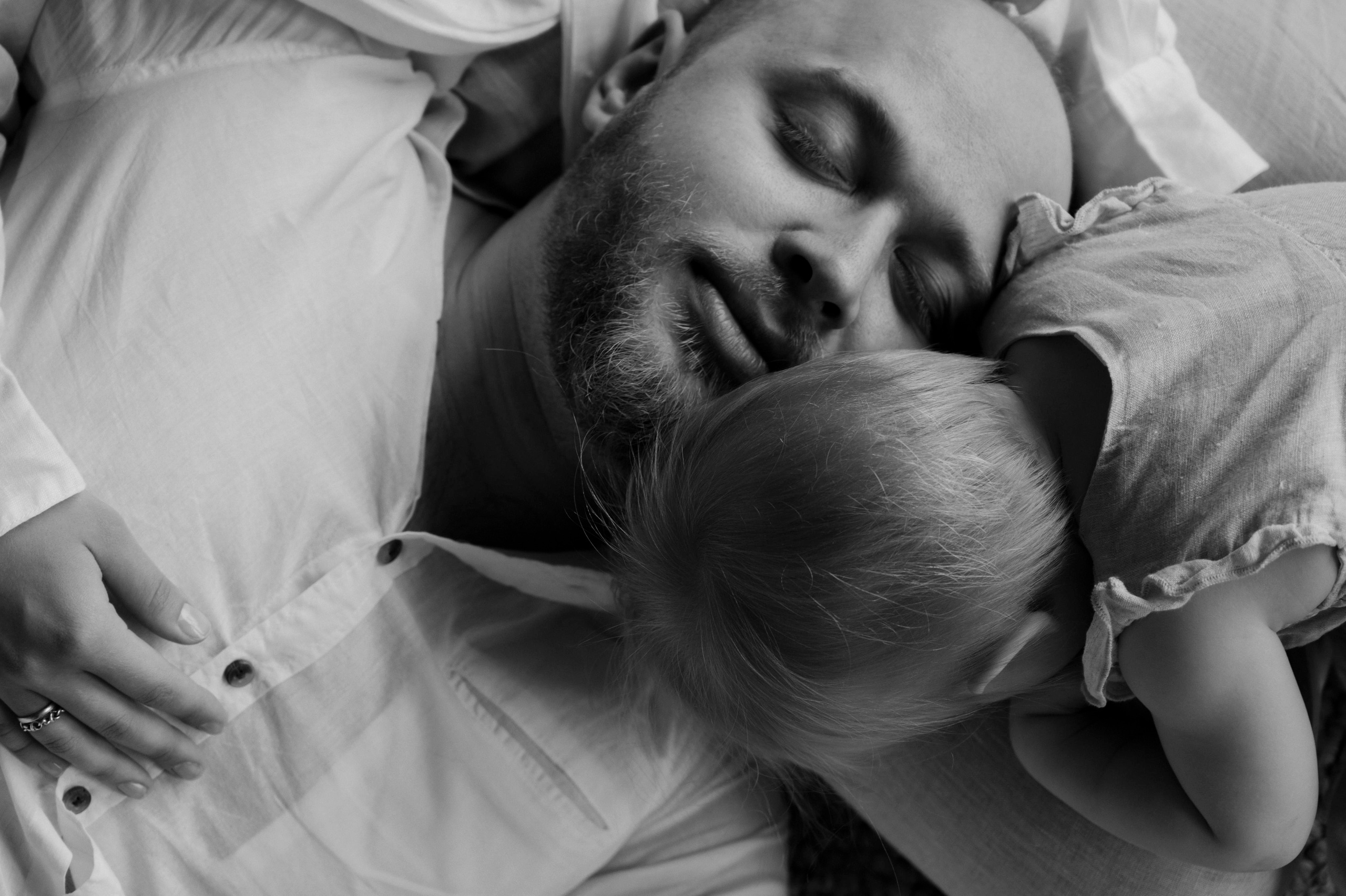 Алина. Профессиональный фотограф беременности в СПБ. Стильные фотосессии беременности в стиле минимализм и классическая фотография