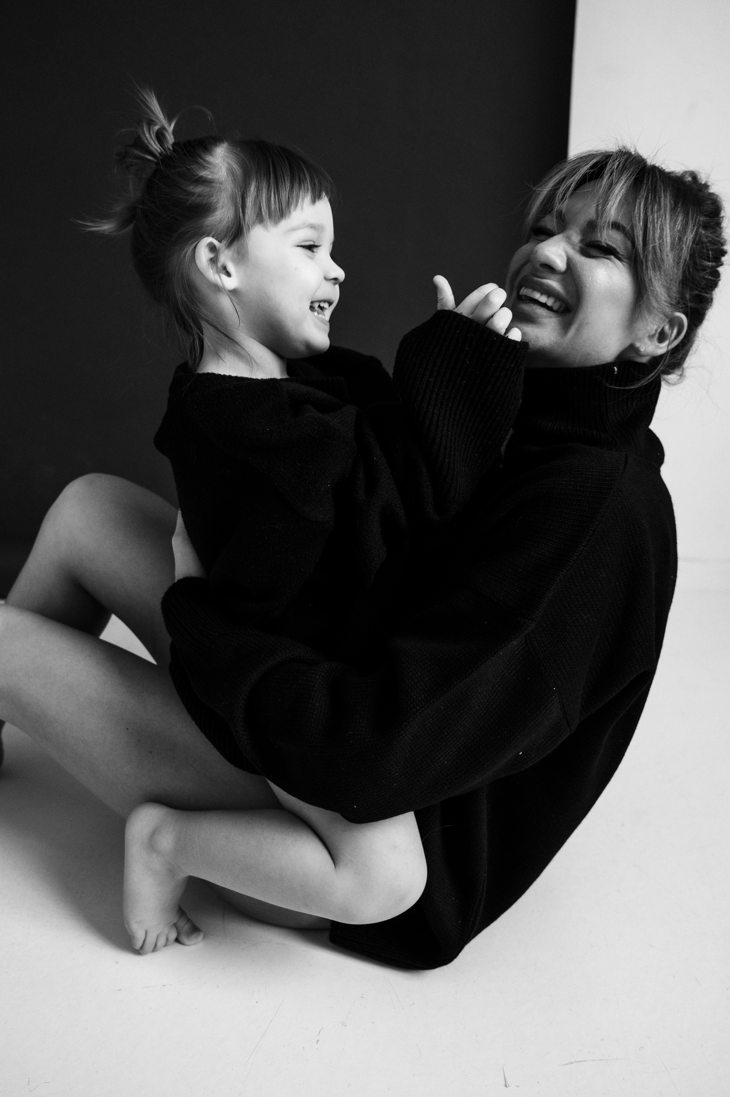 Анастасия. Профессиональный фотограф беременности в СПБ. Стильные фотосессии беременности в стиле минимализм и классическая фотография