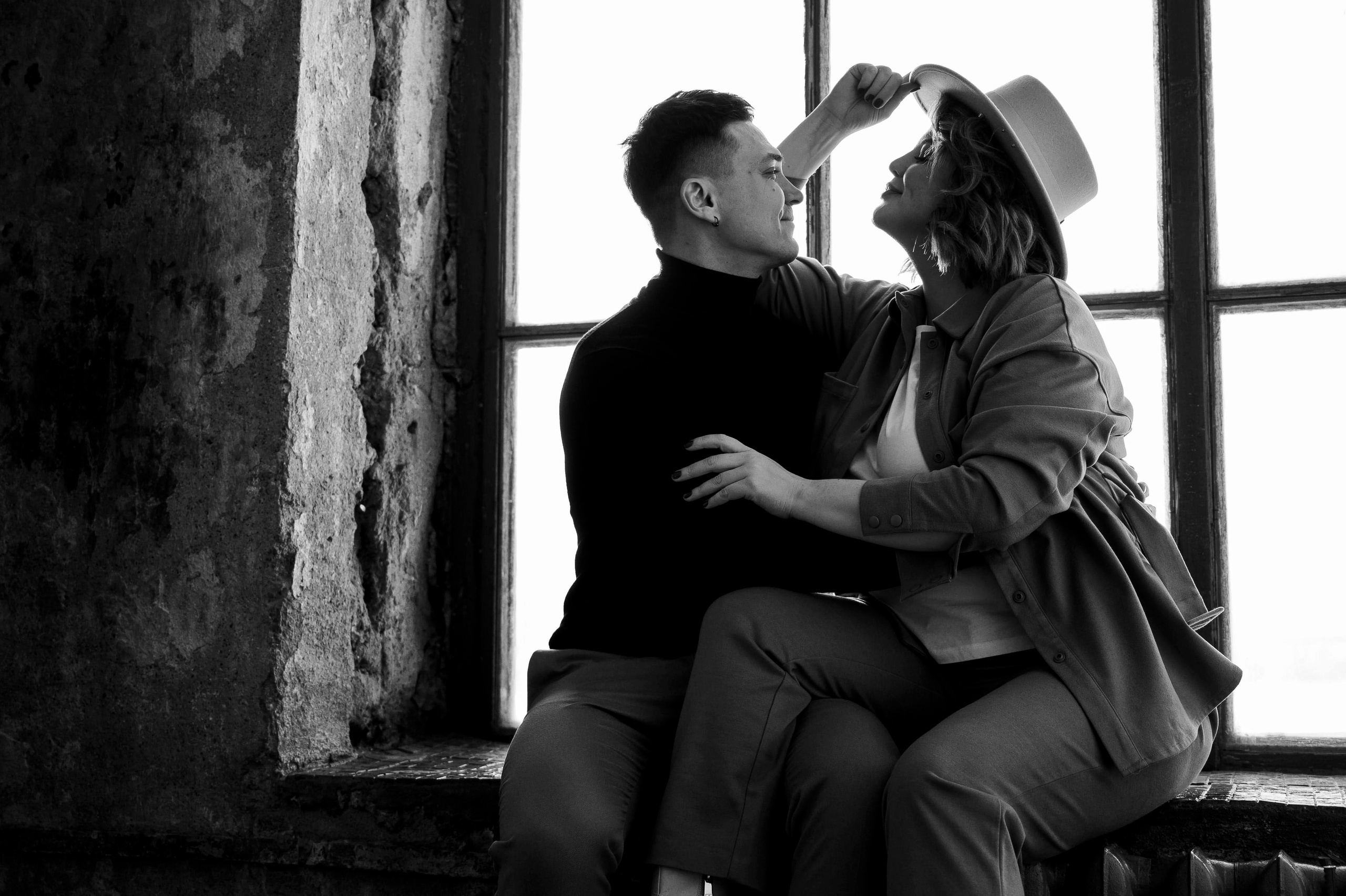 Виктория. Профессиональный фотограф беременности в СПБ. Стильные фотосессии беременности в стиле минимализм и классическая фотография