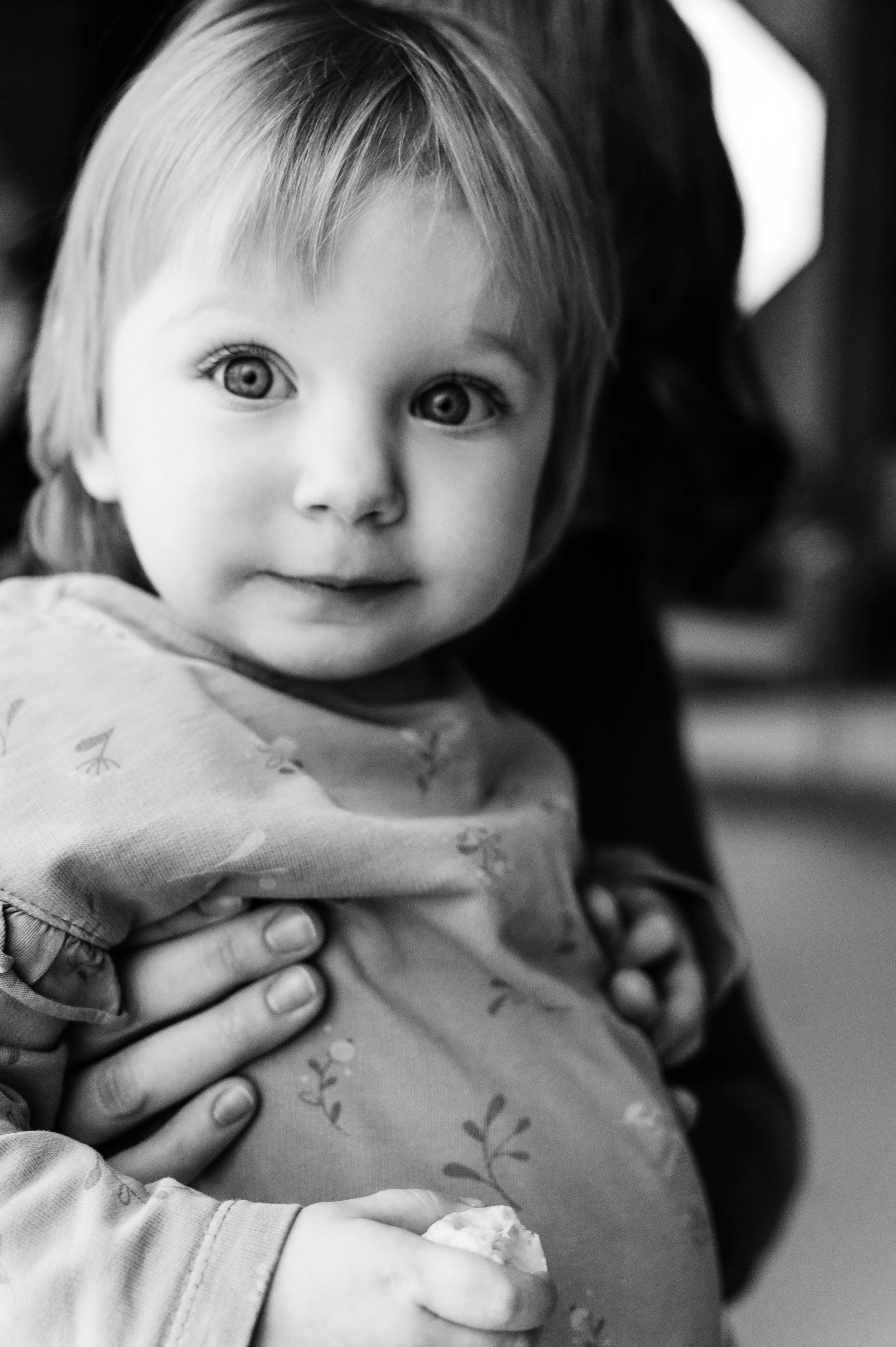 Анна. Профессиональный фотограф беременности в СПБ. Стильные фотосессии беременности в стиле минимализм и классическая фотография