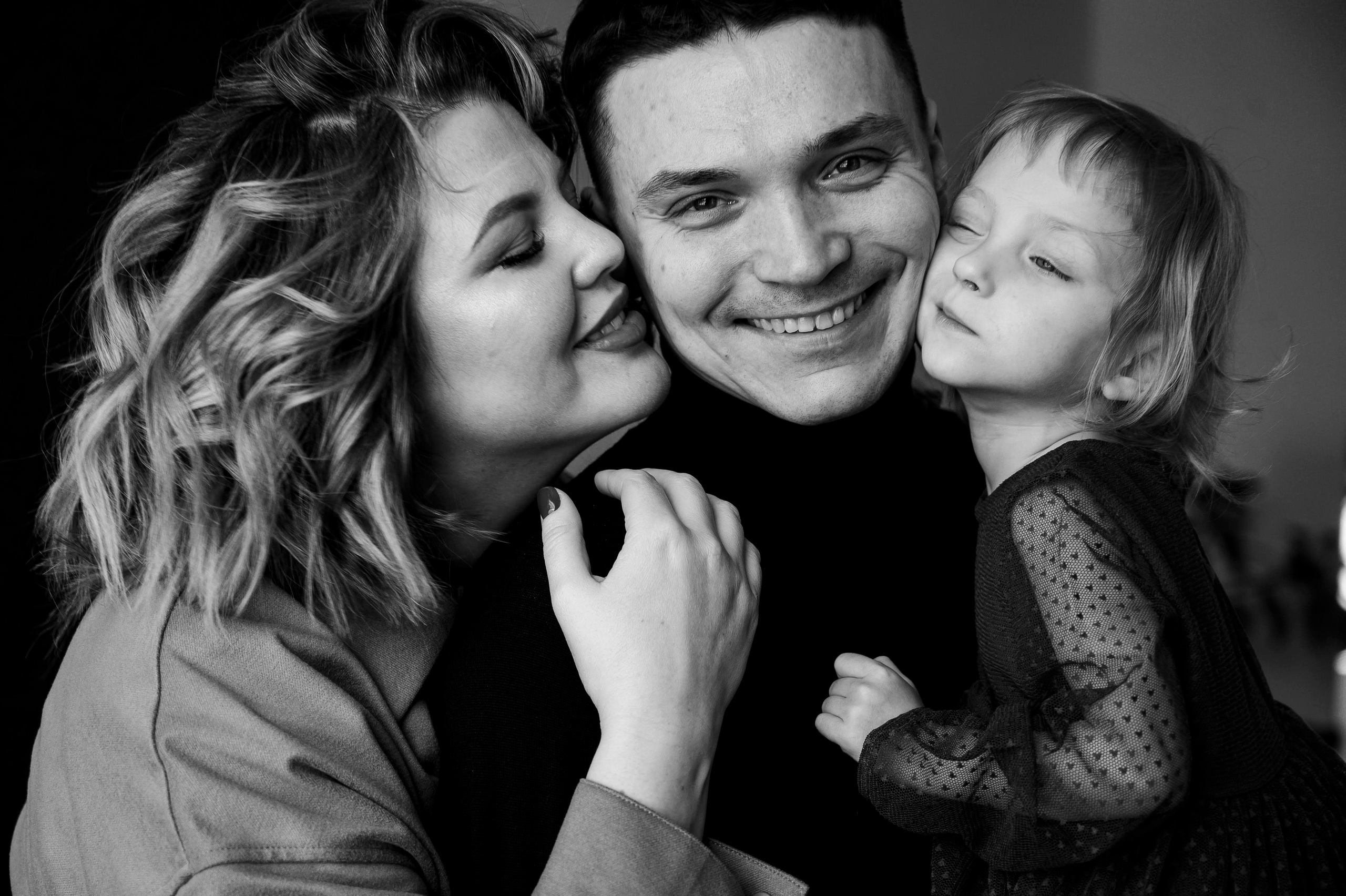 Виктория. Профессиональный фотограф беременности в СПБ. Стильные фотосессии беременности в стиле минимализм и классическая фотография