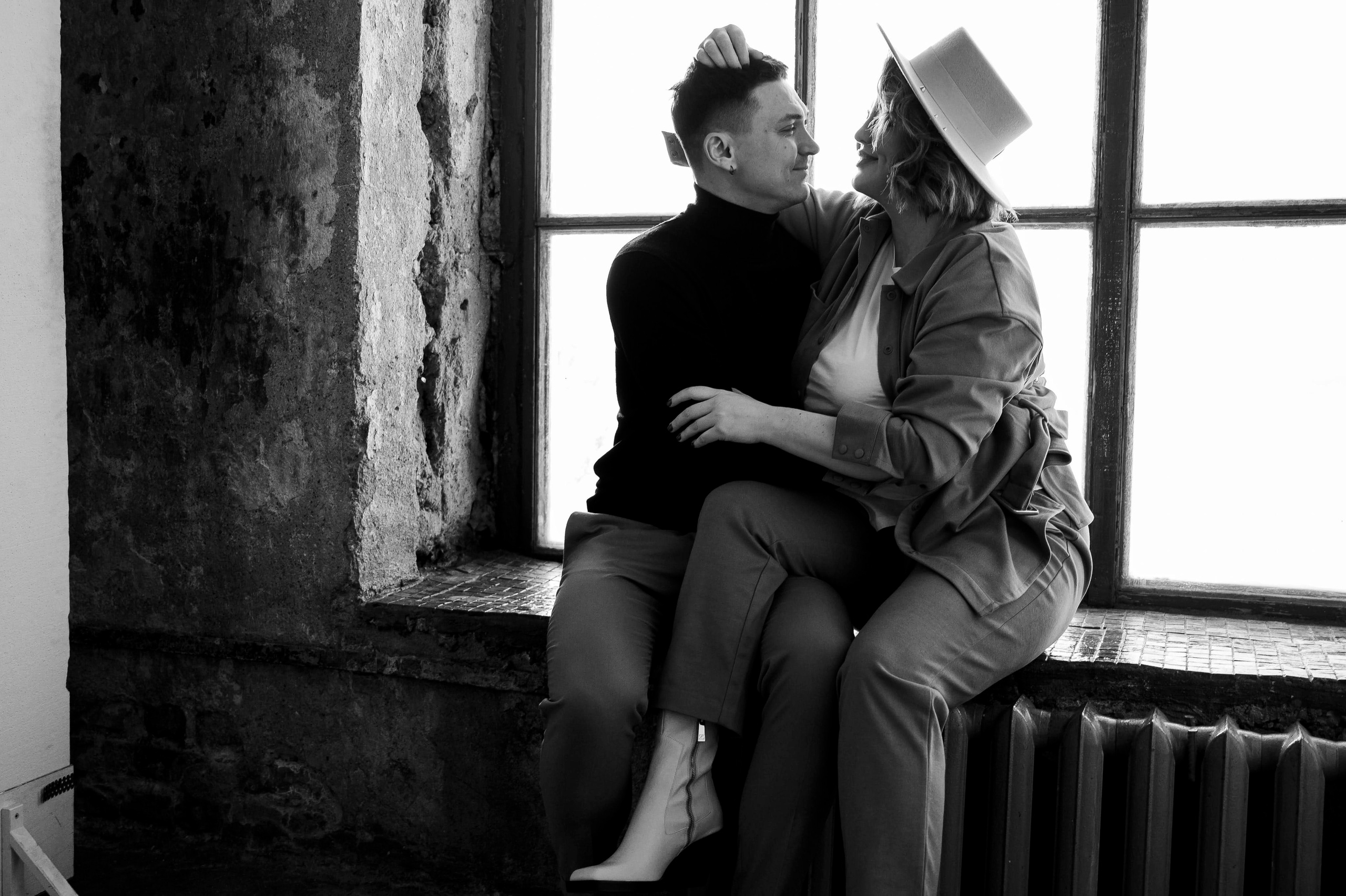 Виктория. Профессиональный фотограф беременности в СПБ. Стильные фотосессии беременности в стиле минимализм и классическая фотография