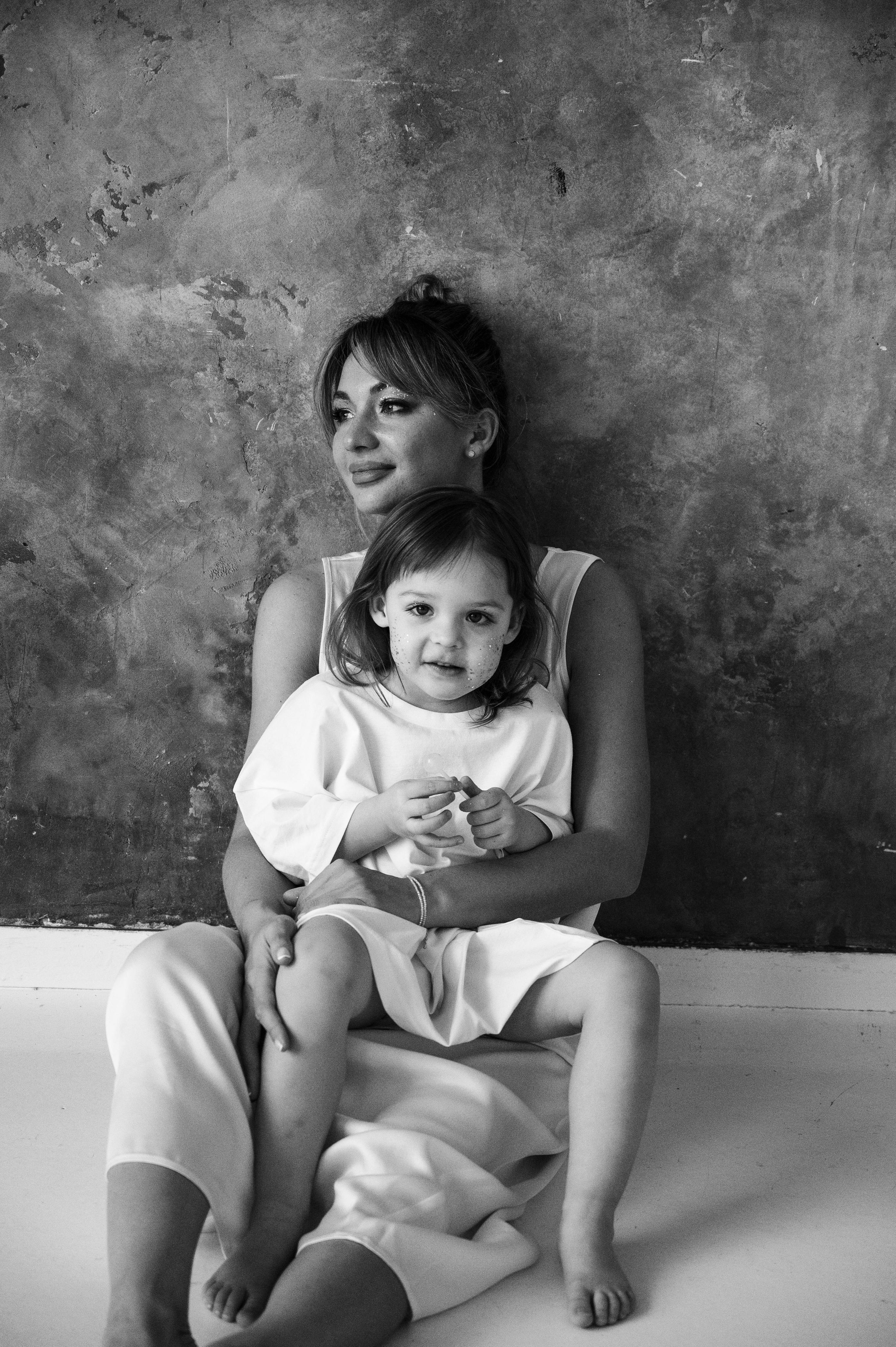 Анастасия. Профессиональный фотограф беременности в СПБ. Стильные фотосессии беременности в стиле минимализм и классическая фотография