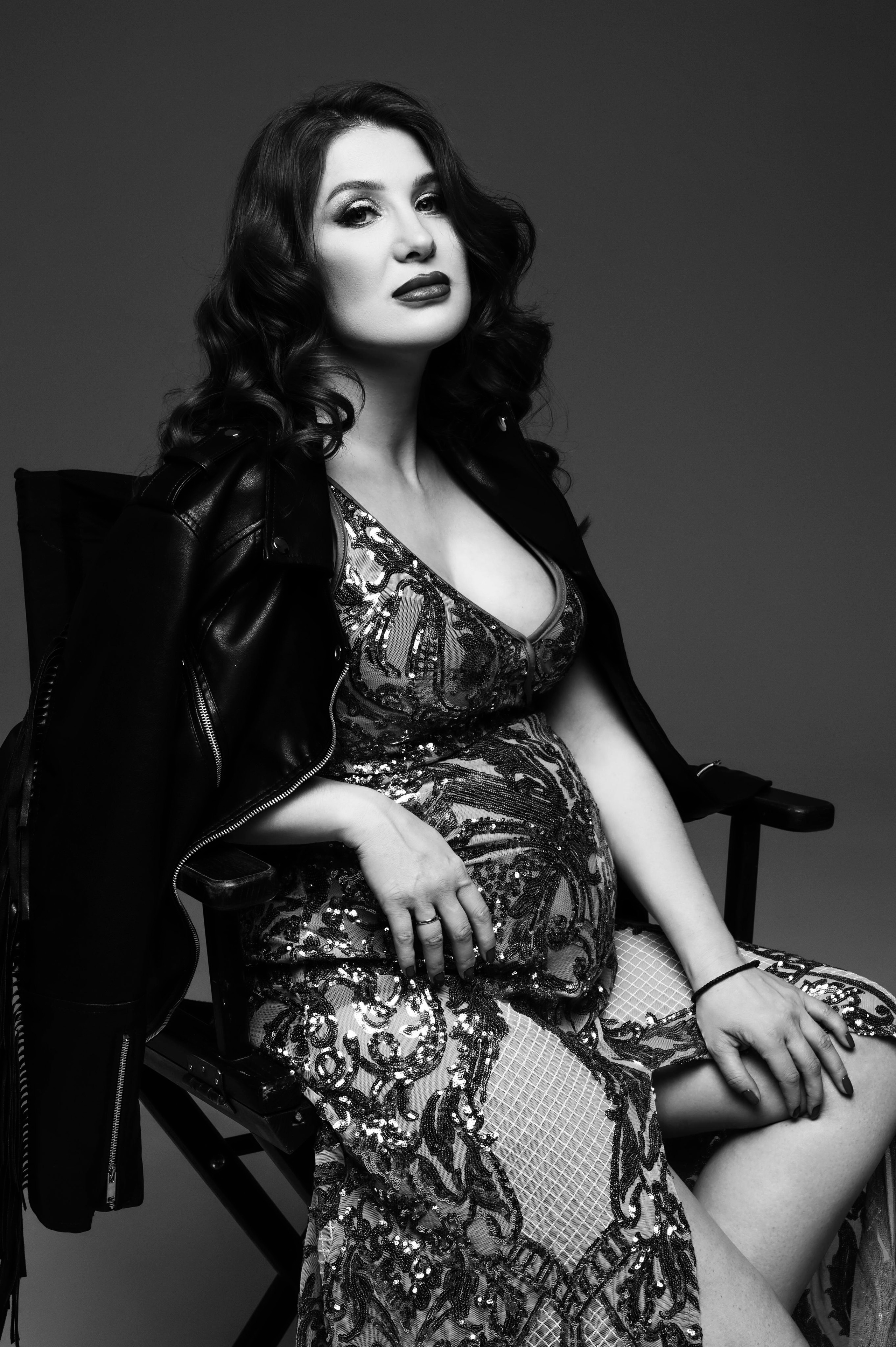 Альбина, фотосессия беременных. Профессиональный фотограф беременности в СПБ. Стильные фотосессии беременности в стиле минимализм и классическая фотография