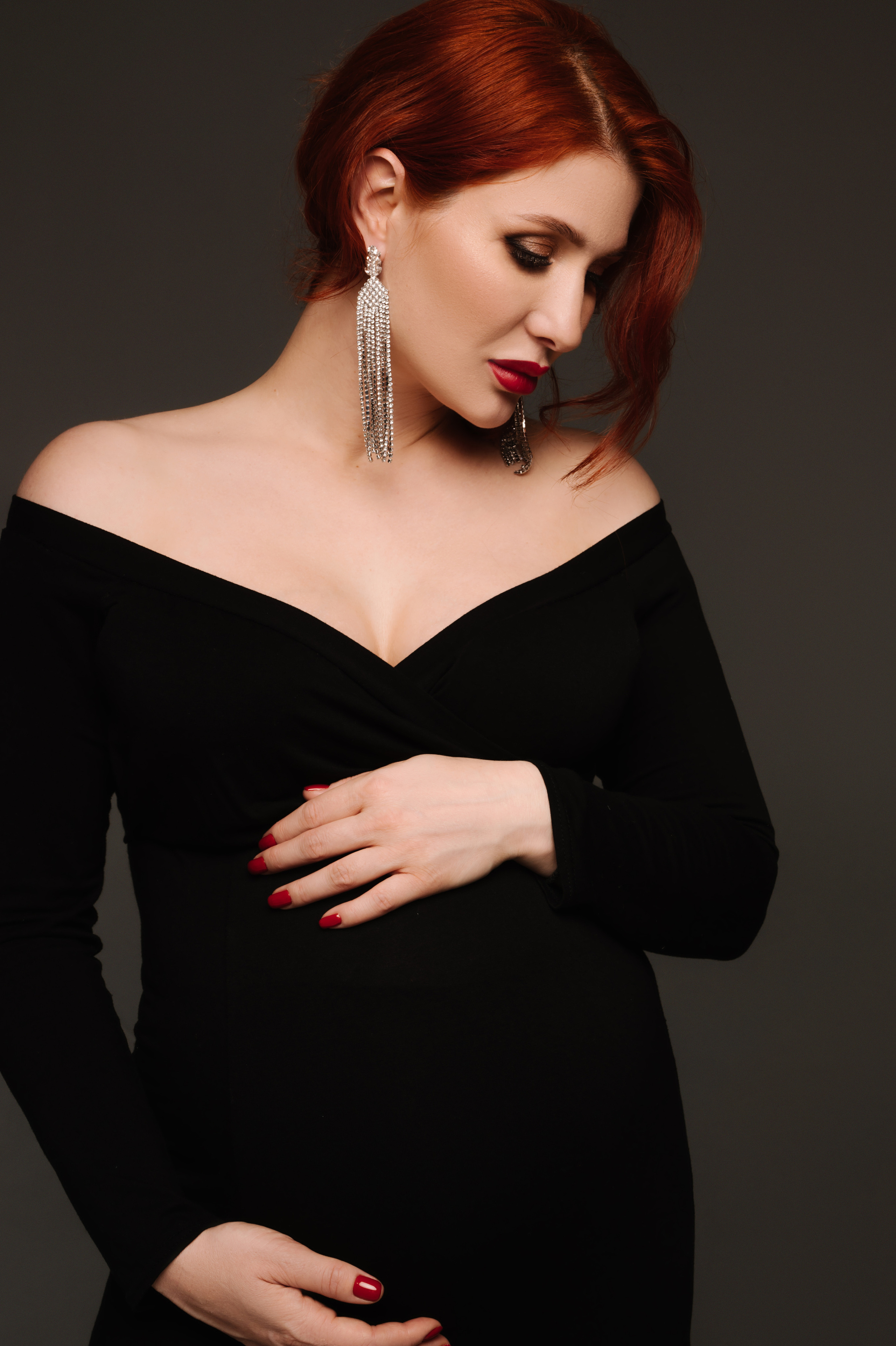 Альбина, фотосессия беременных. Профессиональный фотограф беременности в СПБ. Стильные фотосессии беременности в стиле минимализм и классическая фотография