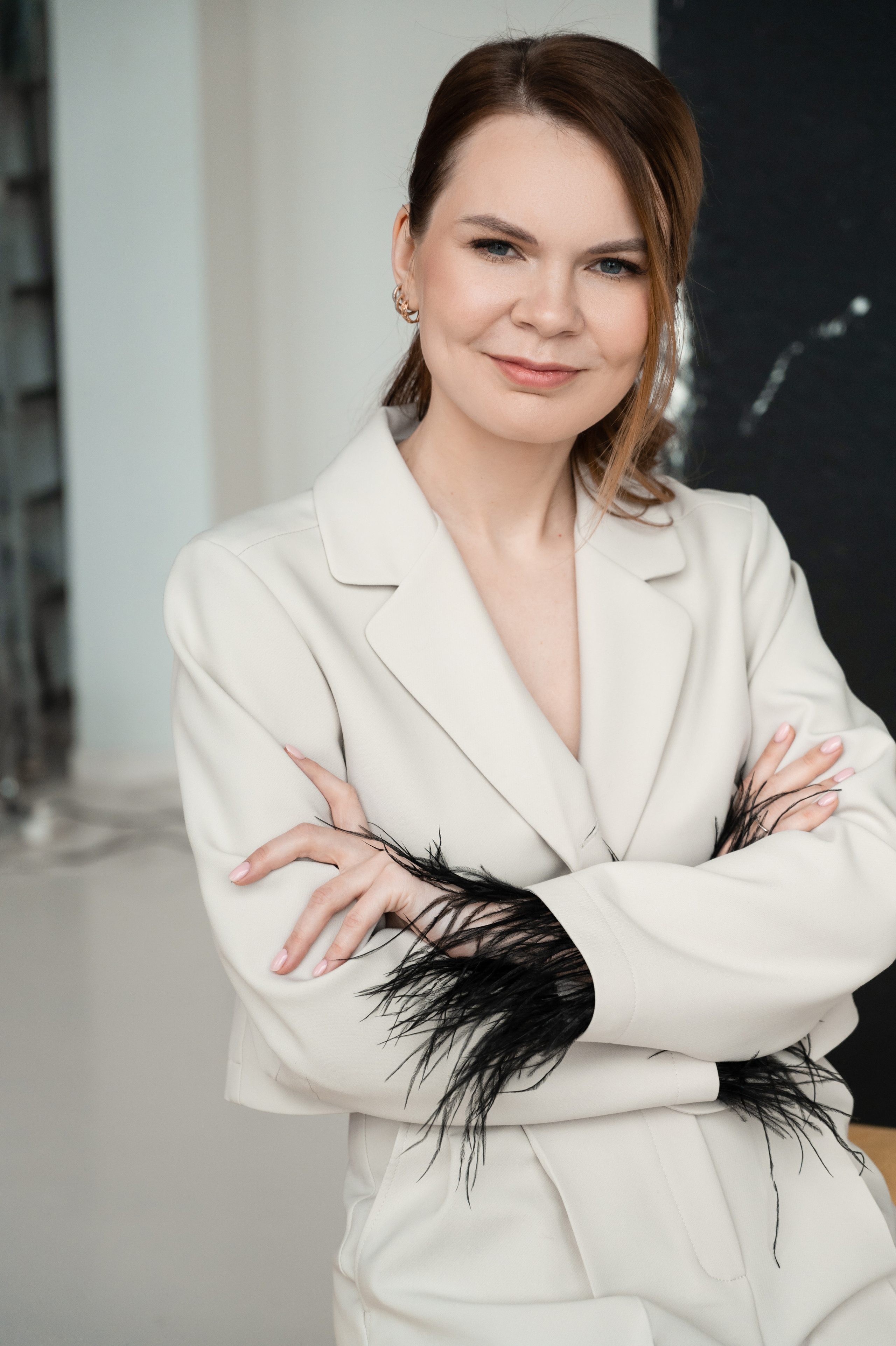 Елена. Профессиональный фотограф беременности в СПБ. Стильные фотосессии беременности в стиле минимализм и классическая фотография