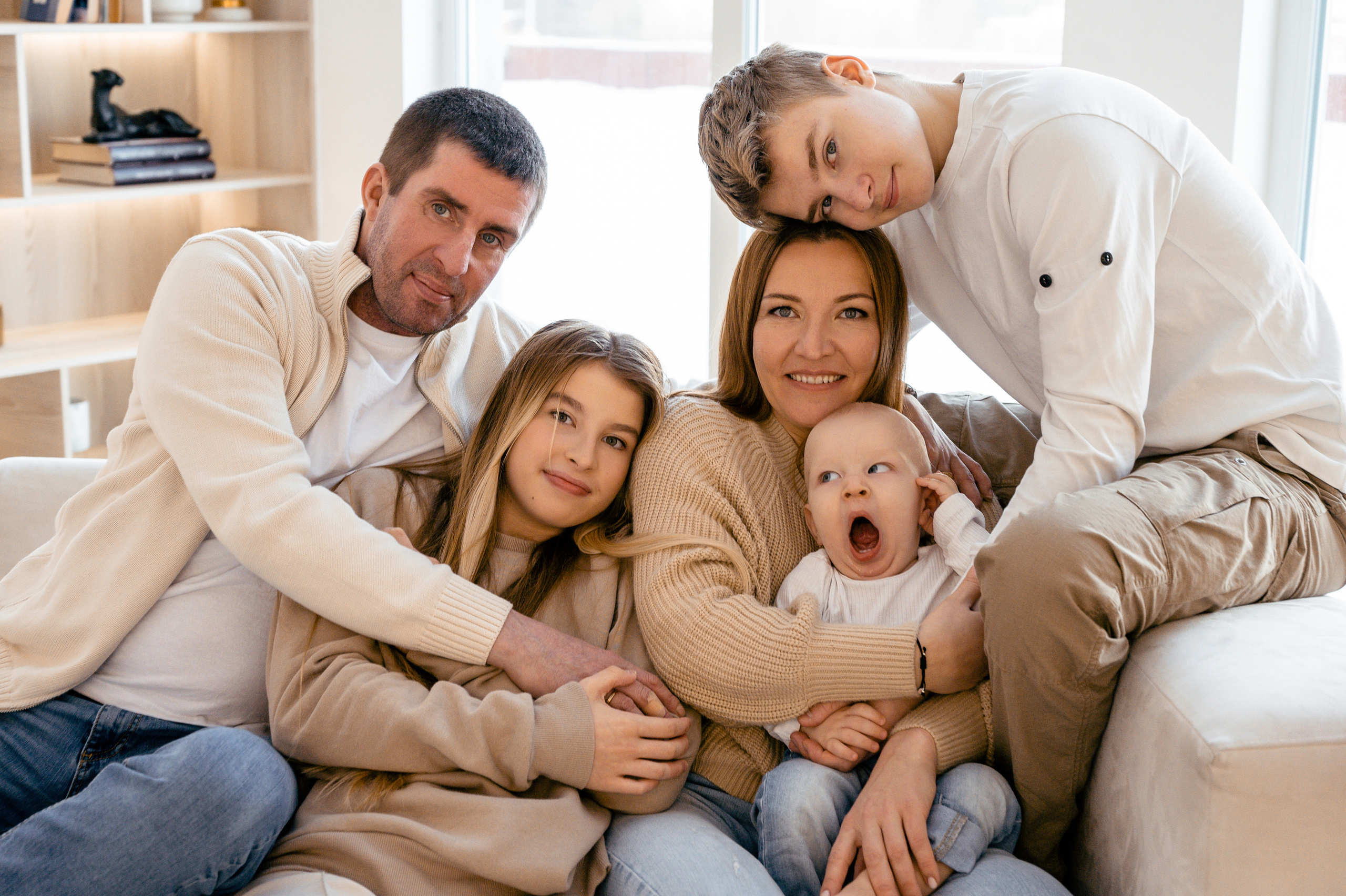 Ольга. Профессиональный фотограф беременности в СПБ. Стильные фотосессии беременности в стиле минимализм и классическая фотография