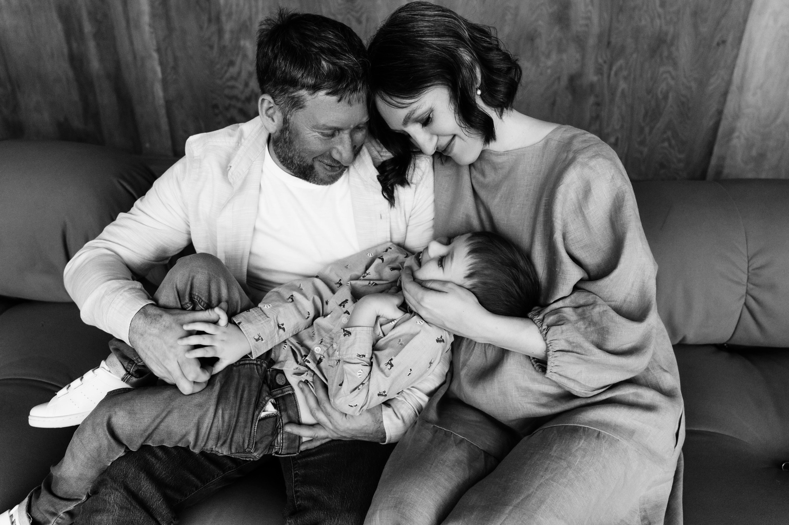 Анна. Профессиональный фотограф беременности в СПБ. Стильные фотосессии беременности в стиле минимализм и классическая фотография