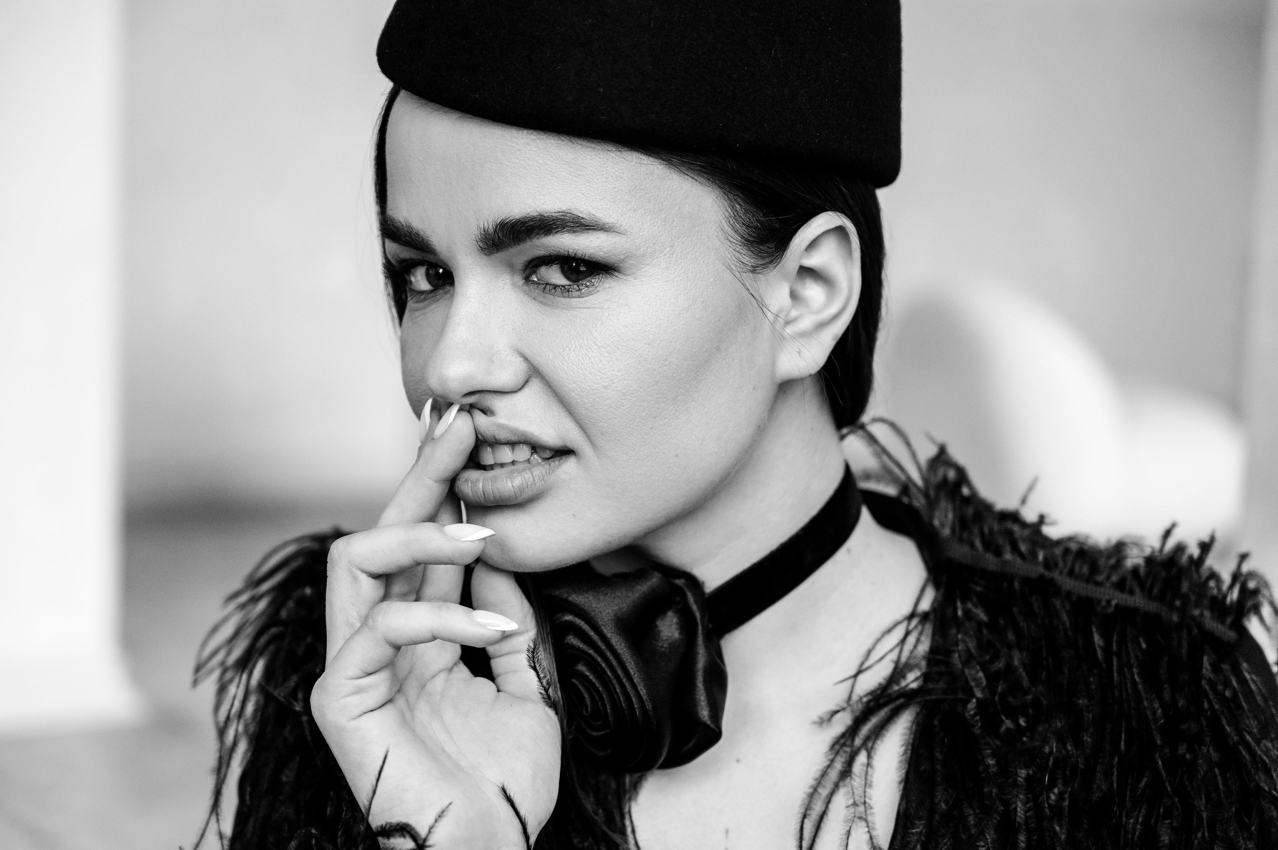 Валерия. Профессиональный фотограф беременности в СПБ. Стильные фотосессии беременности в стиле минимализм и классическая фотография