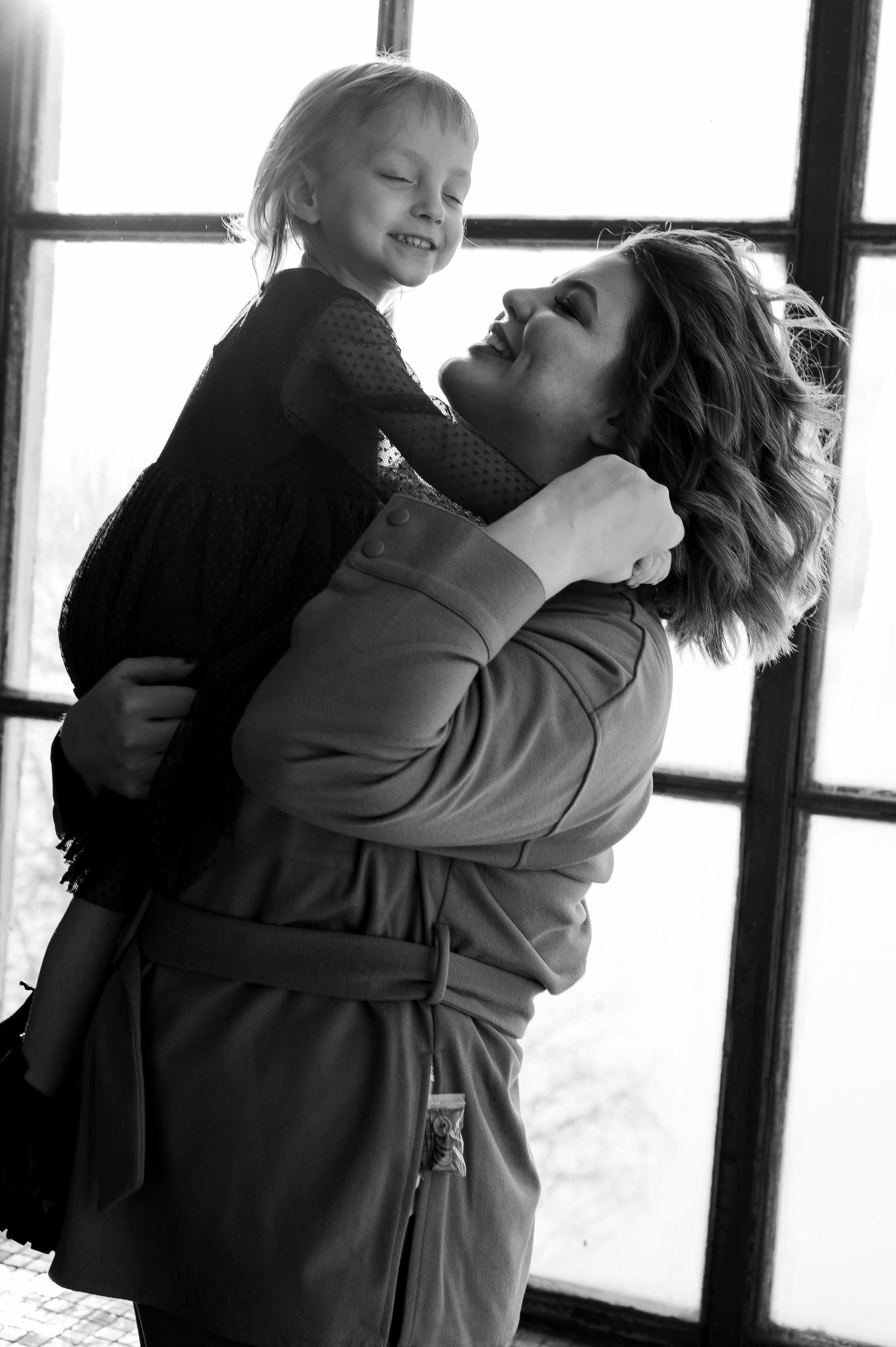 Виктория. Профессиональный фотограф беременности в СПБ. Стильные фотосессии беременности в стиле минимализм и классическая фотография