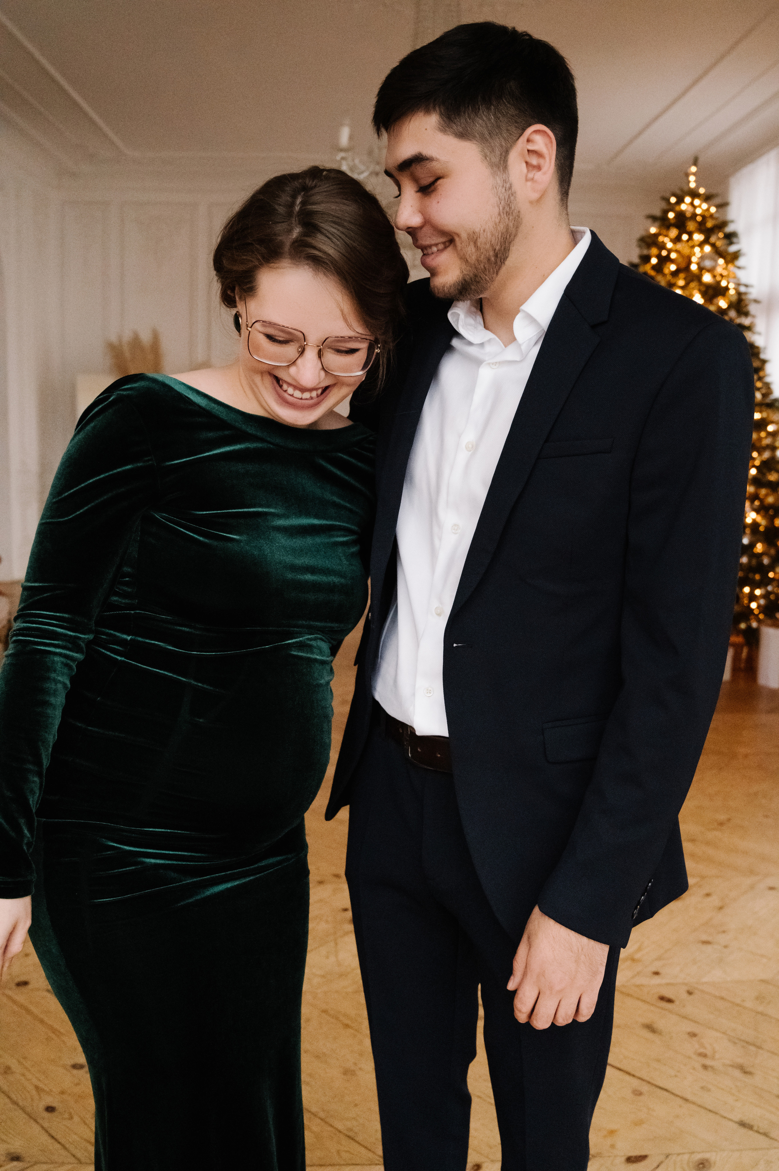 Анна. Профессиональный фотограф беременности в СПБ. Стильные фотосессии беременности в стиле минимализм и классическая фотография