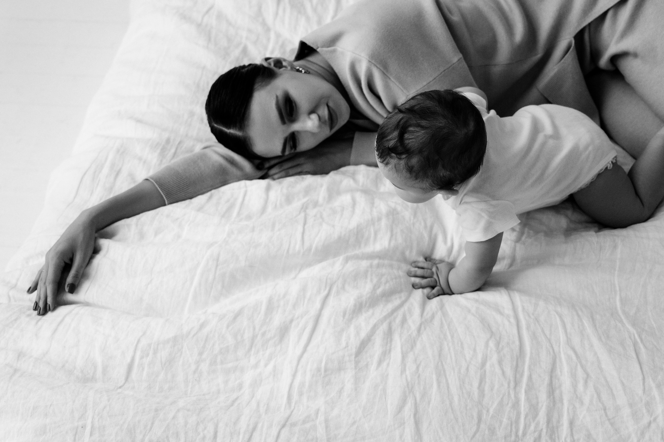 Марина. Профессиональный фотограф беременности в СПБ. Стильные фотосессии беременности в стиле минимализм и классическая фотография