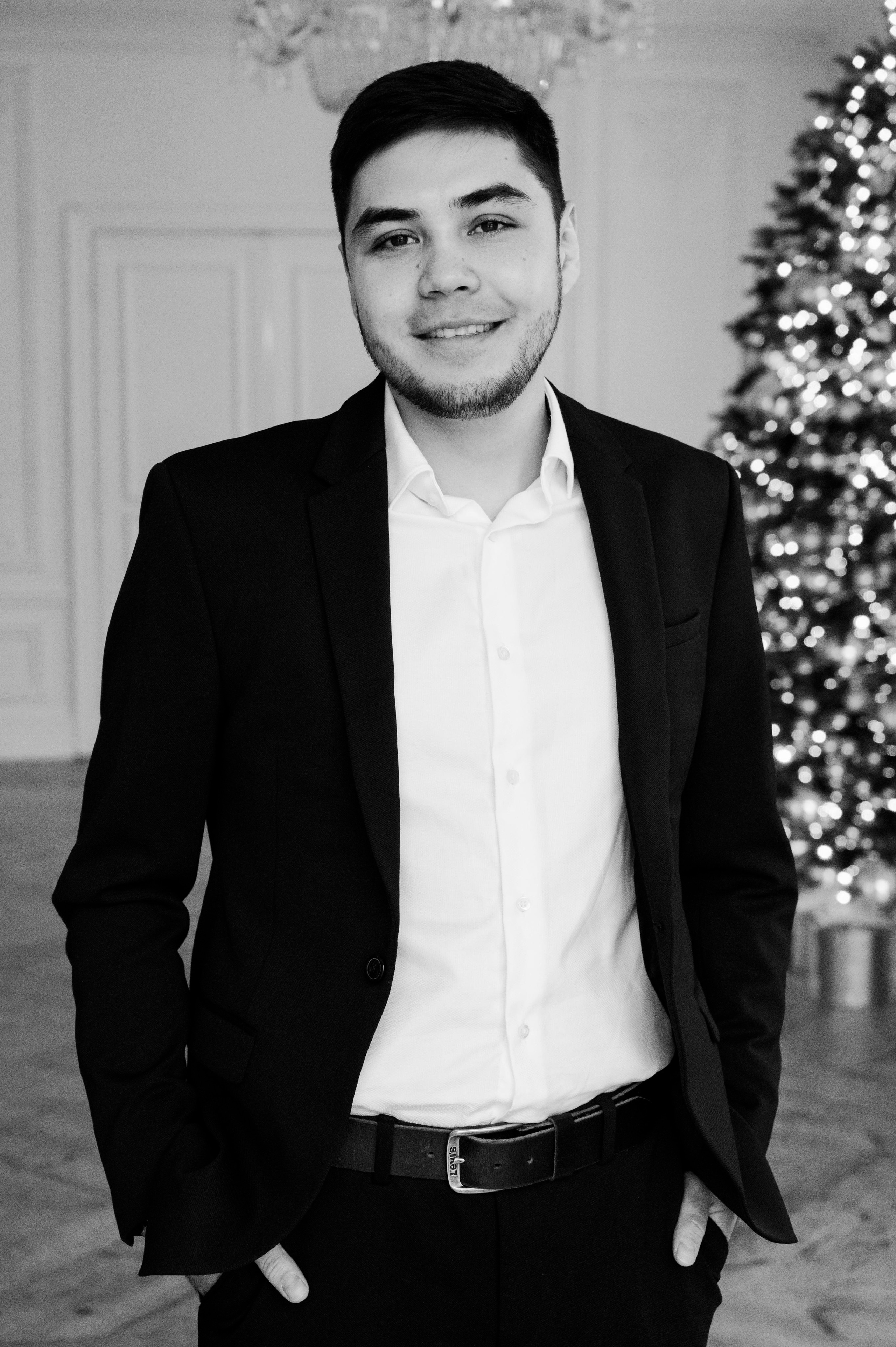 Анна. Профессиональный фотограф беременности в СПБ. Стильные фотосессии беременности в стиле минимализм и классическая фотография