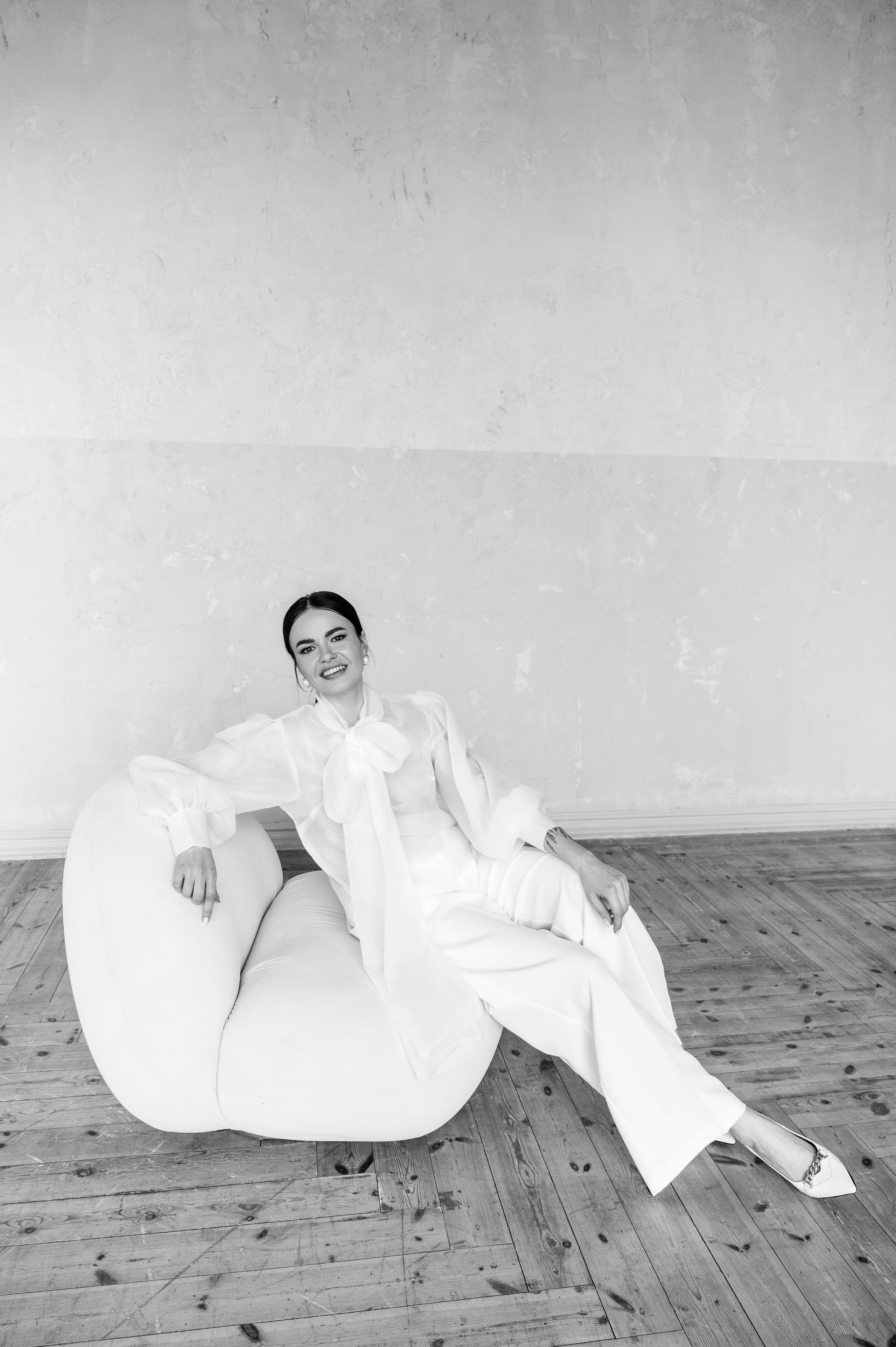 Валерия. Профессиональный фотограф беременности в СПБ. Стильные фотосессии беременности в стиле минимализм и классическая фотография