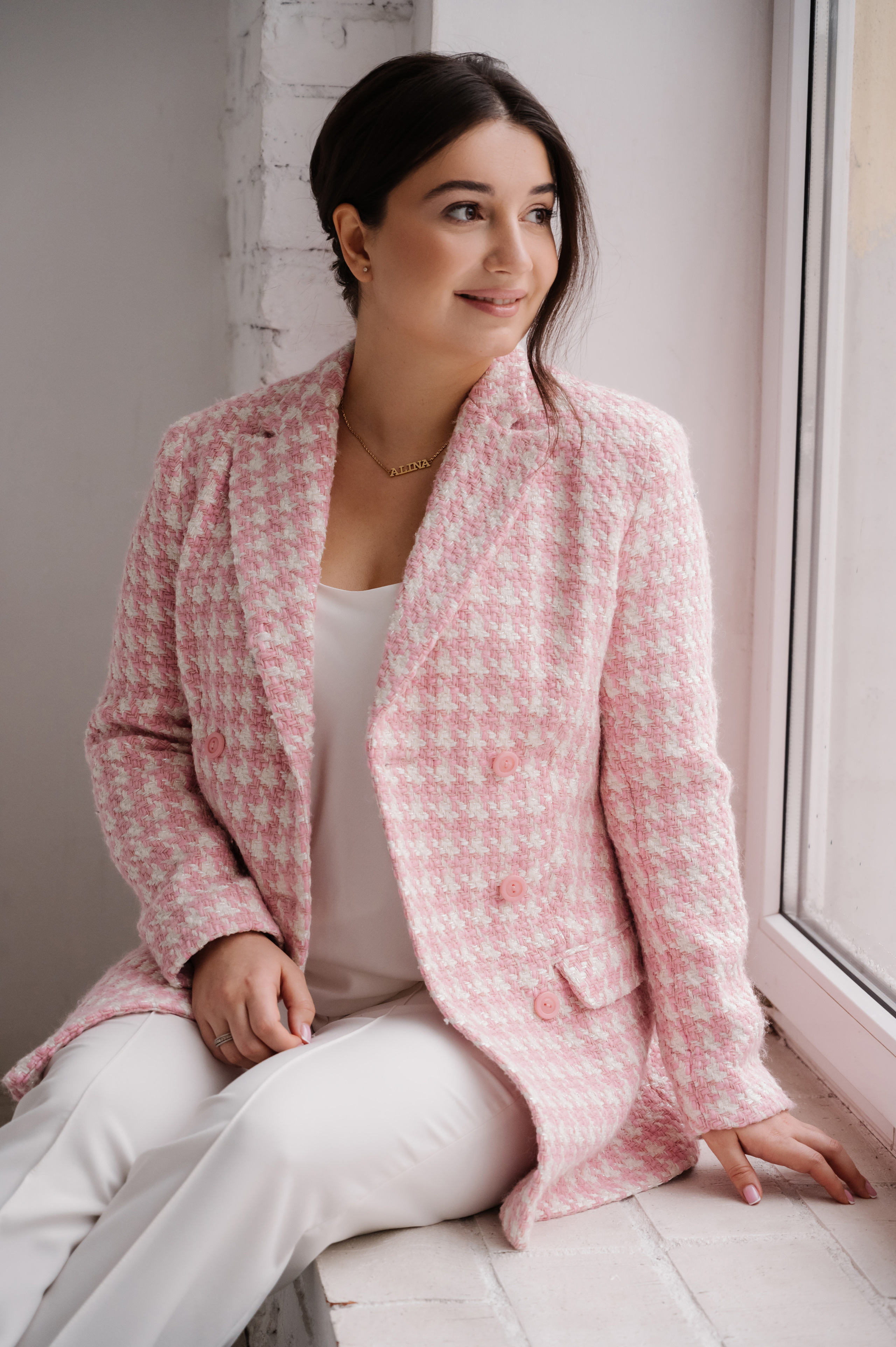 Алина. Профессиональный фотограф беременности в СПБ. Стильные фотосессии беременности в стиле минимализм и классическая фотография