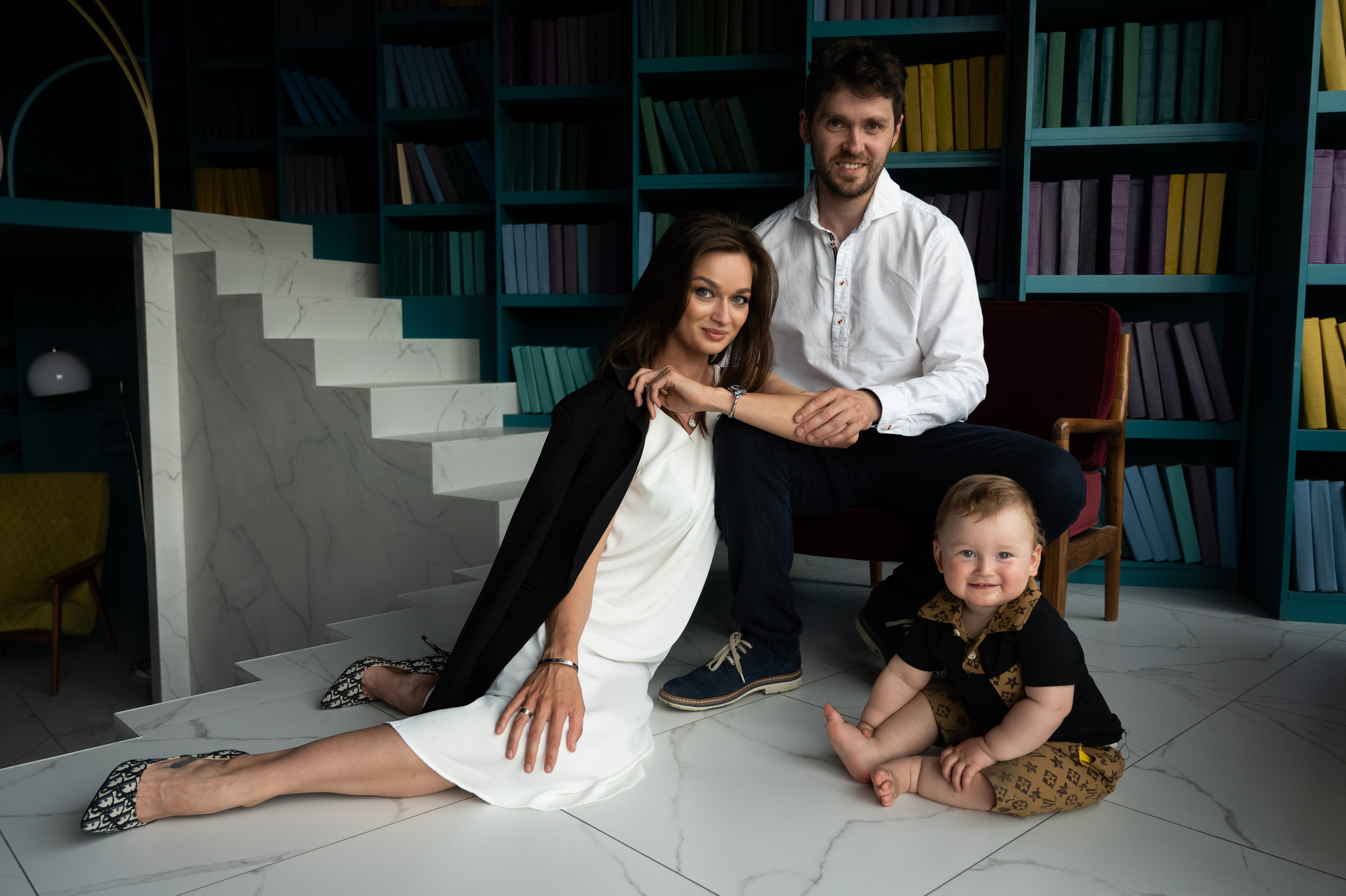 Ксения. Профессиональный фотограф беременности в СПБ. Стильные фотосессии беременности в стиле минимализм и классическая фотография