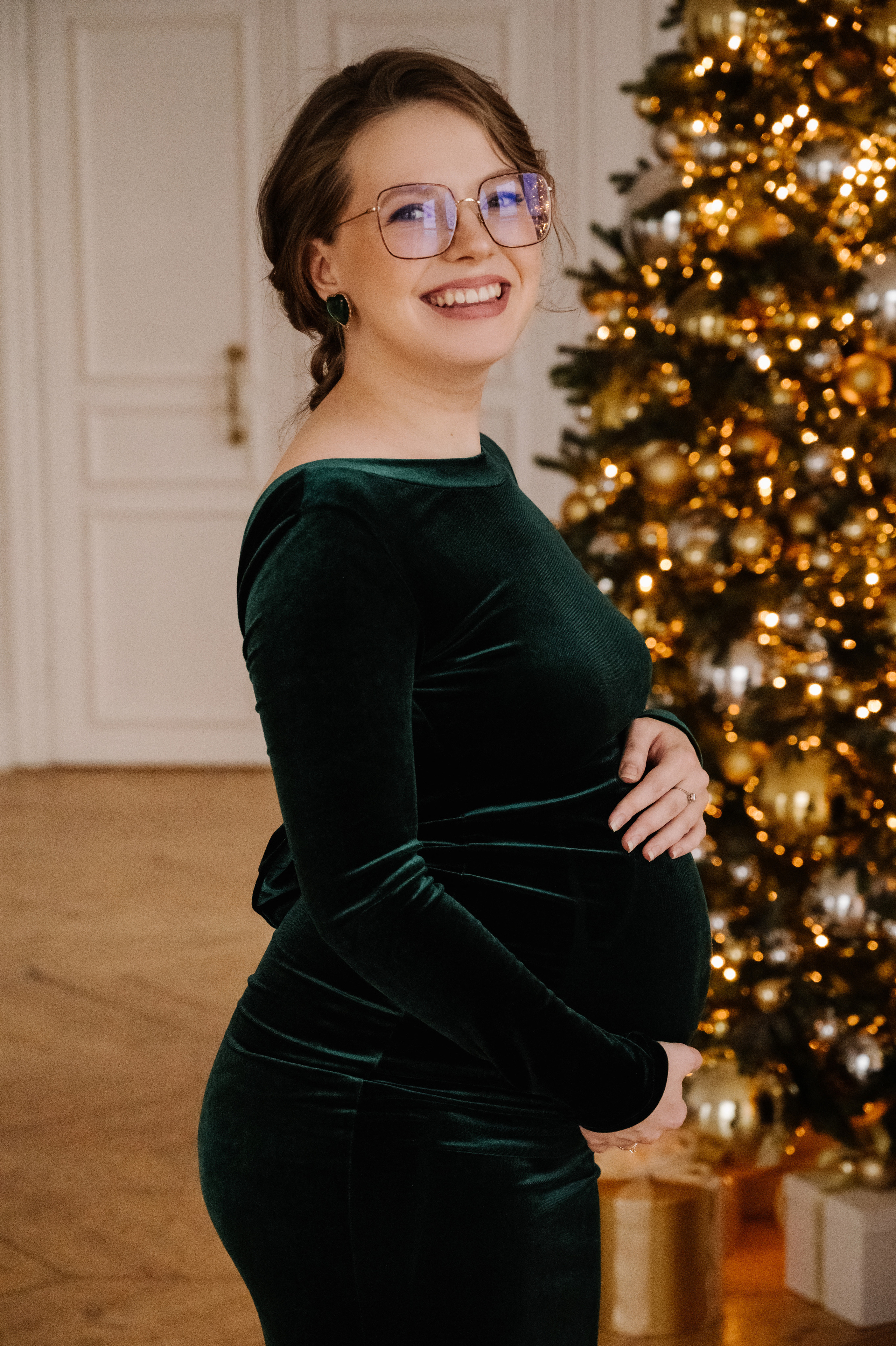 Анна. Профессиональный фотограф беременности в СПБ. Стильные фотосессии беременности в стиле минимализм и классическая фотография