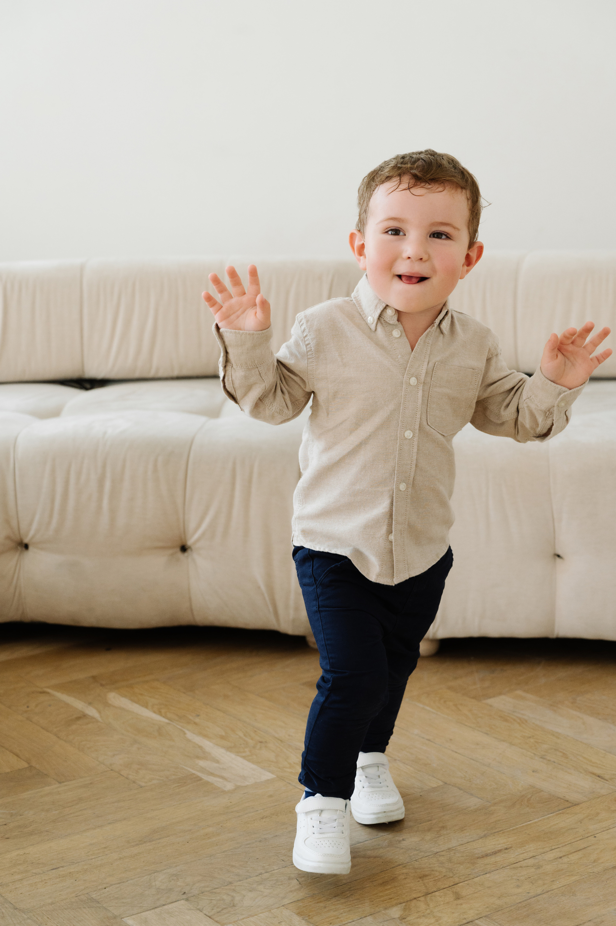 Марина семьей. Профессиональный фотограф беременности в СПБ. Стильные фотосессии беременности в стиле минимализм и классическая фотография
