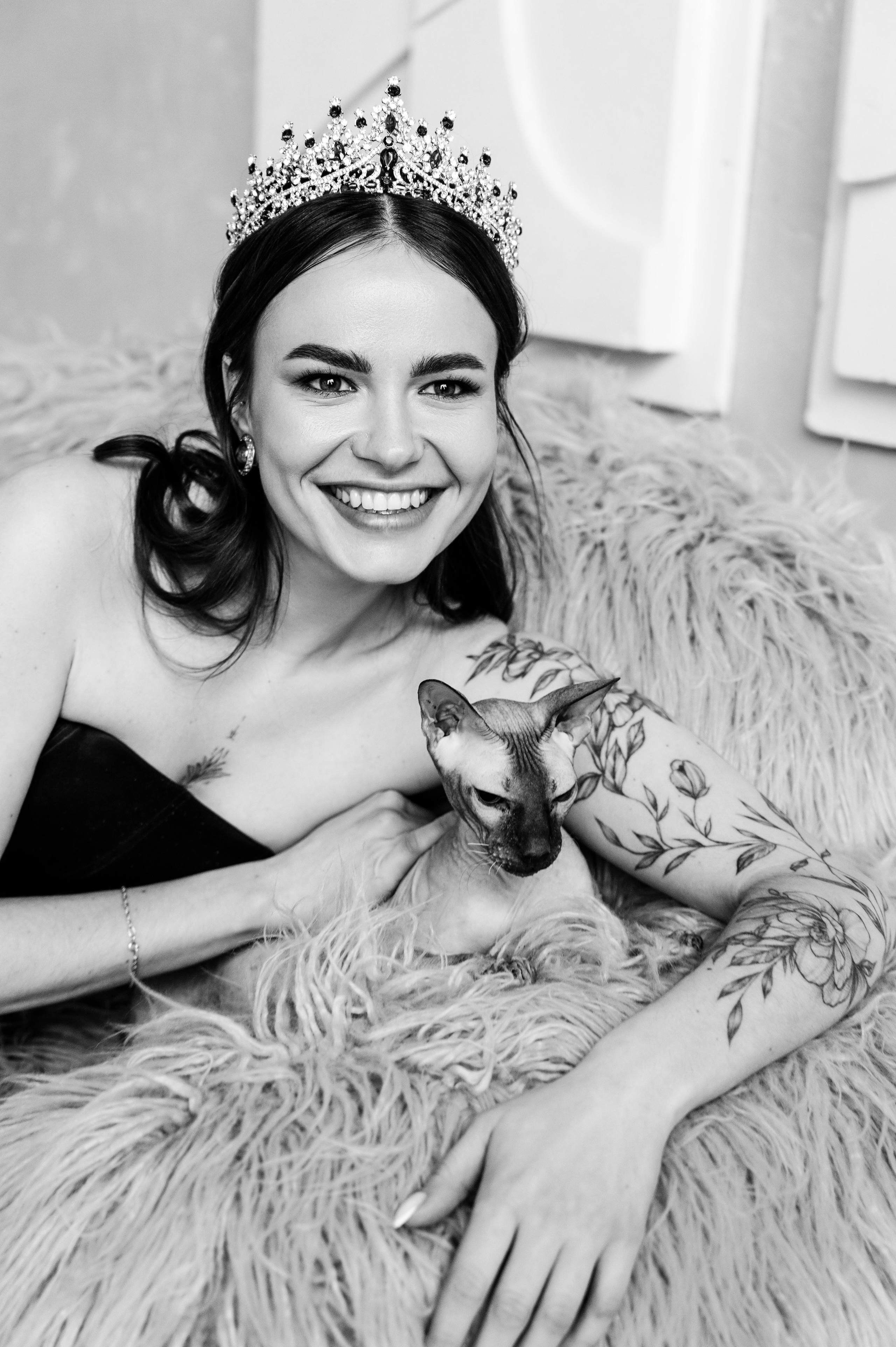 Валерия. Профессиональный фотограф беременности в СПБ. Стильные фотосессии беременности в стиле минимализм и классическая фотография