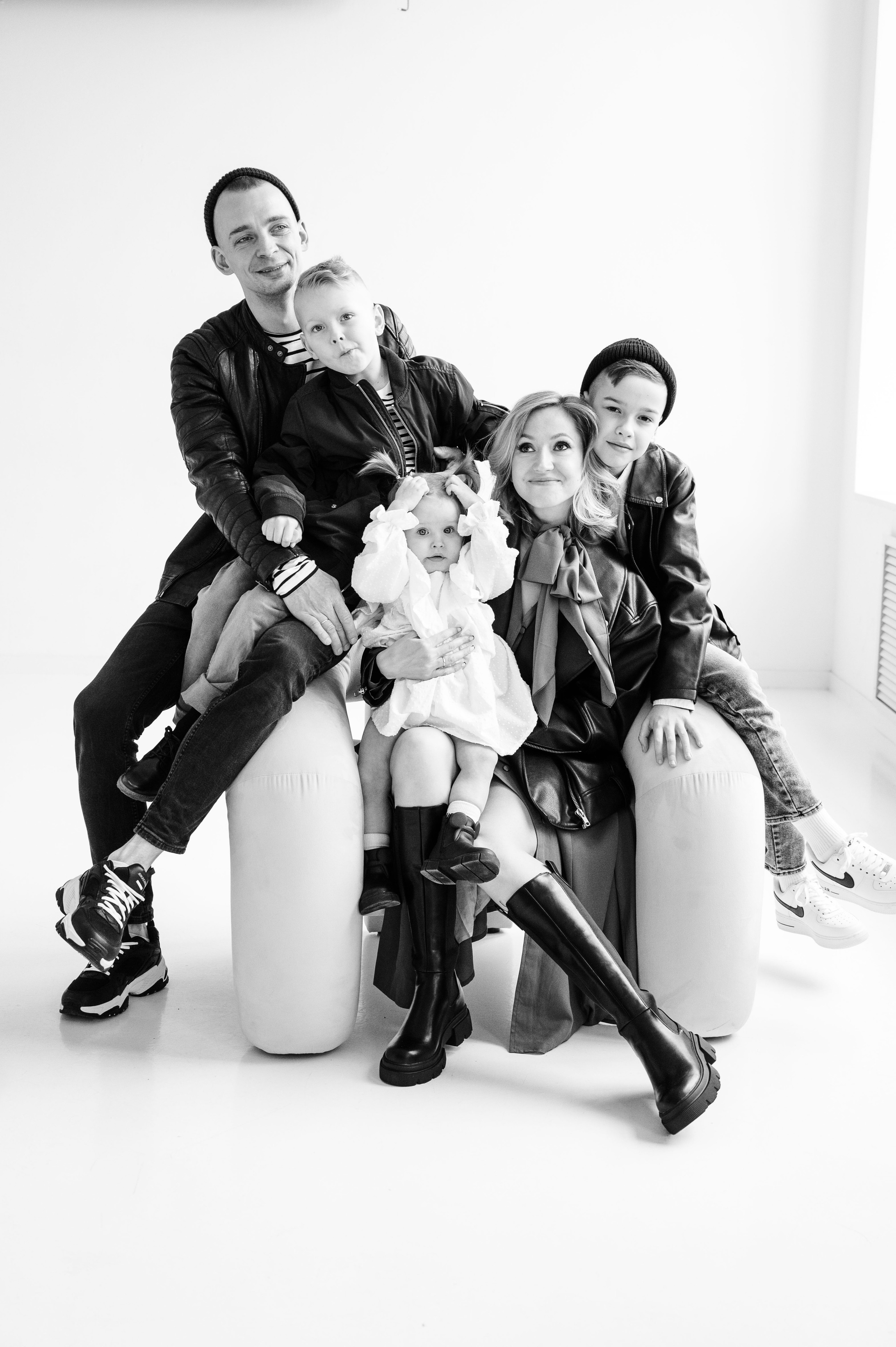 Екатерина. Профессиональный фотограф беременности в СПБ. Стильные фотосессии беременности в стиле минимализм и классическая фотография