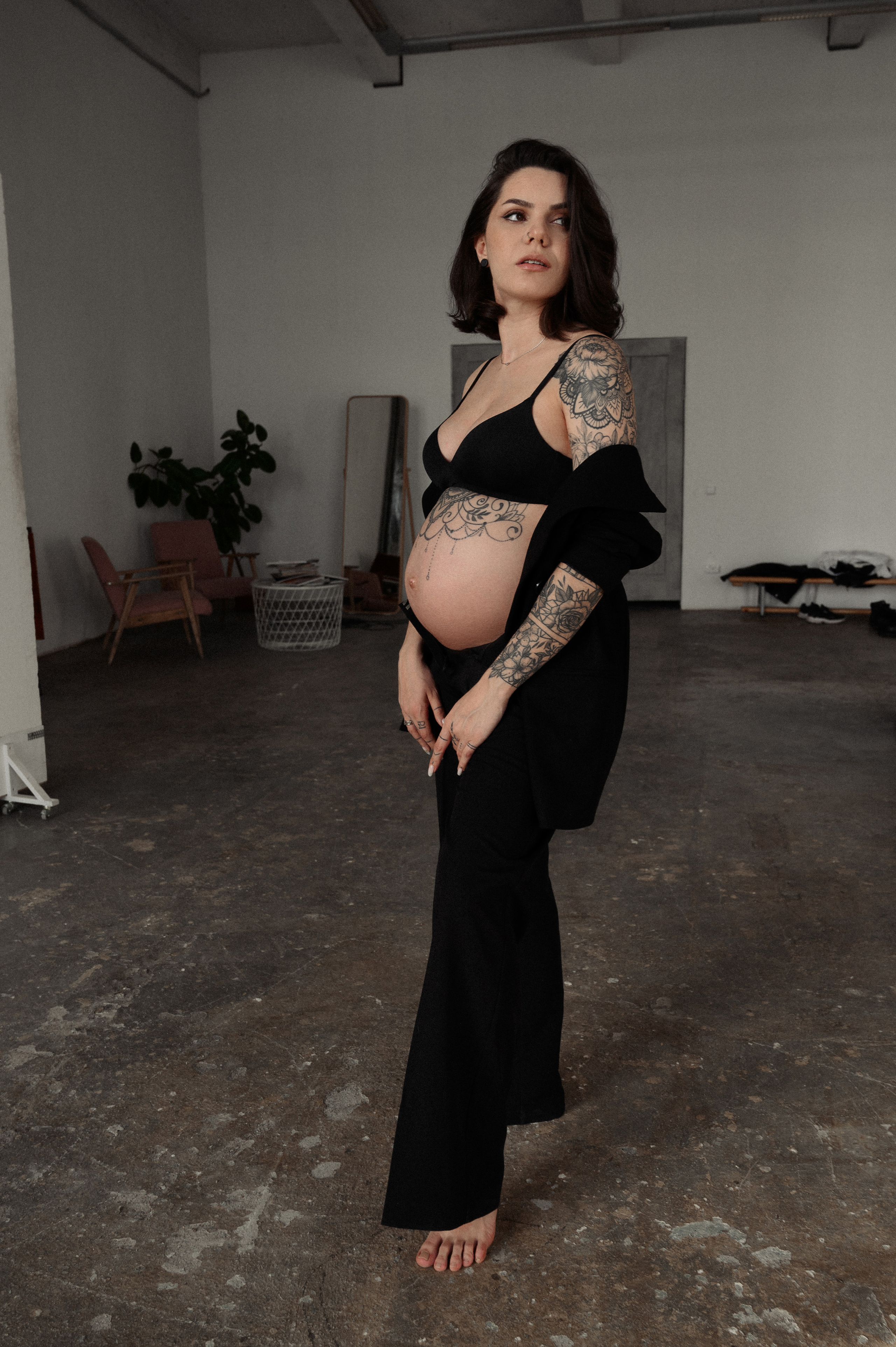 Алена. Профессиональный фотограф беременности в СПБ. Стильные фотосессии беременности в стиле минимализм и классическая фотография