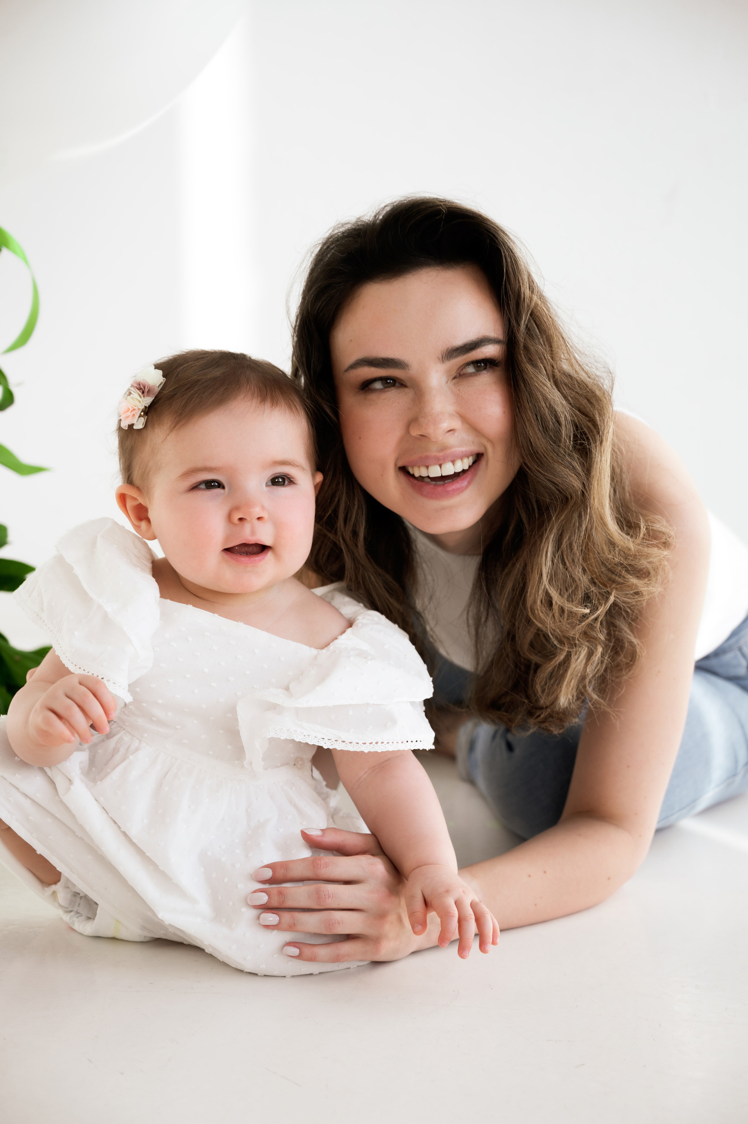 Ольга. Профессиональный фотограф беременности в СПБ. Стильные фотосессии беременности в стиле минимализм и классическая фотография