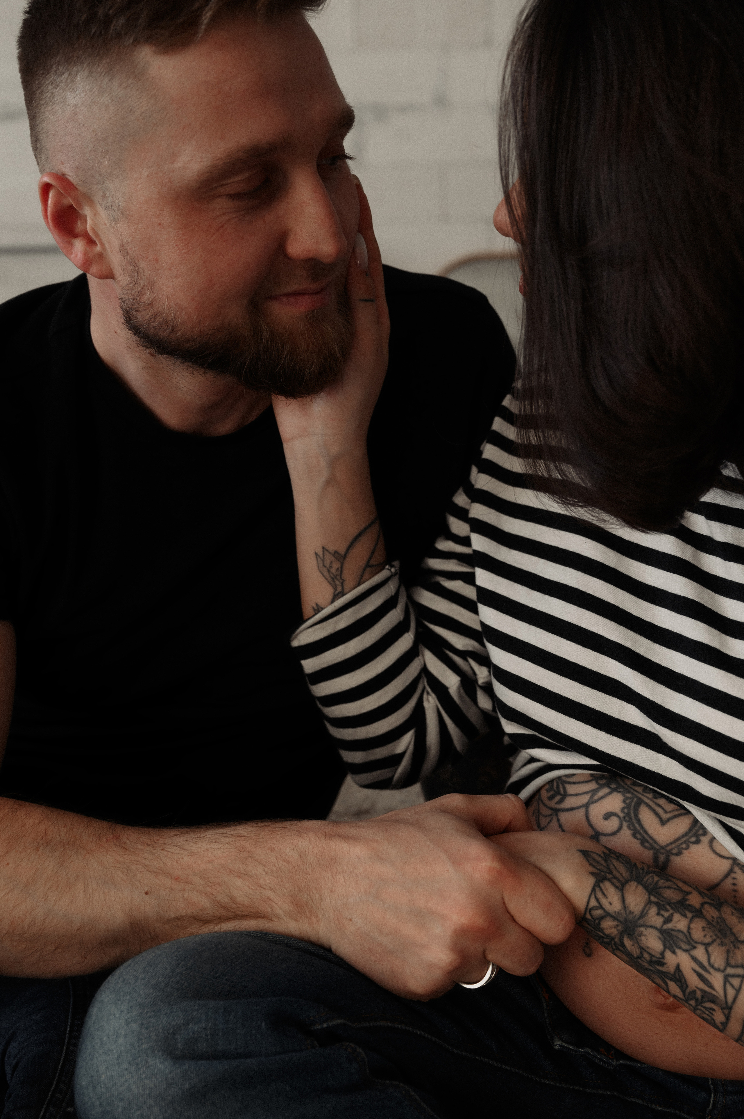 Алена. Профессиональный фотограф беременности в СПБ. Стильные фотосессии беременности в стиле минимализм и классическая фотография