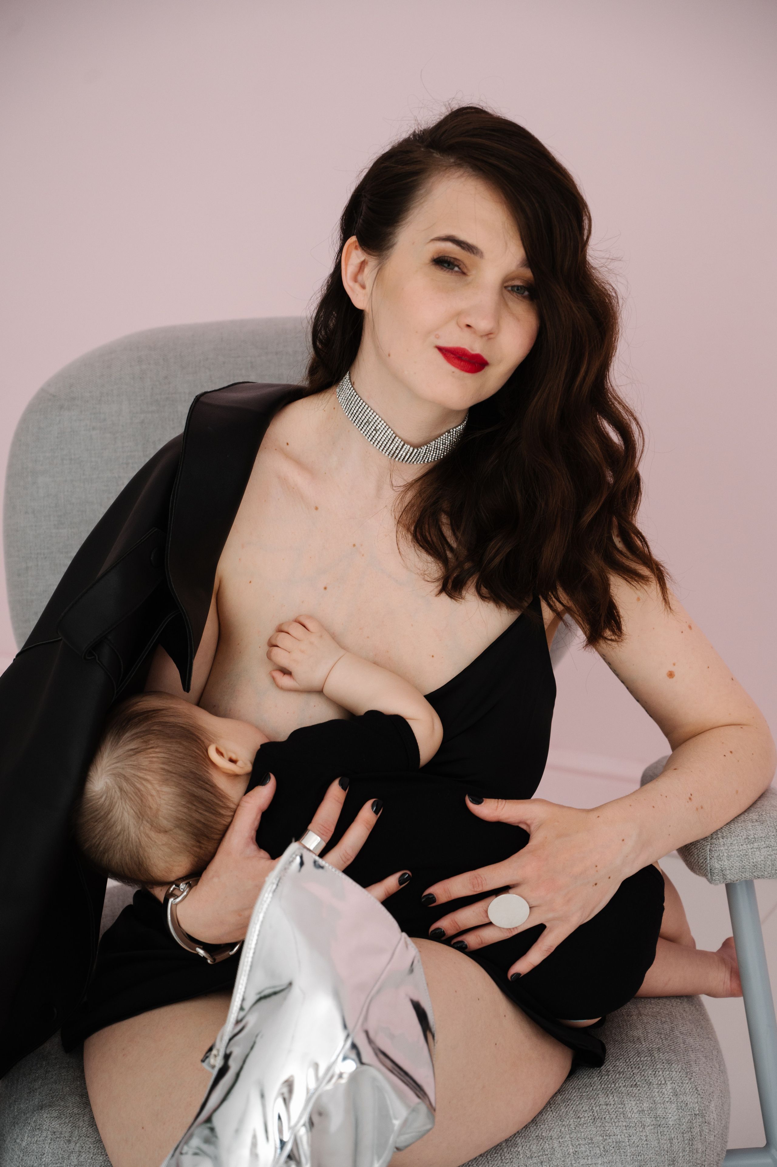 Девочки. Профессиональный фотограф беременности в СПБ. Стильные фотосессии беременности в стиле минимализм и классическая фотография